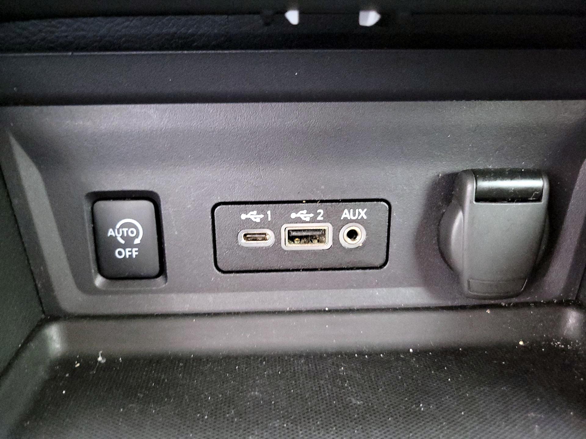 Thumbnail: 2024 Nissan Sentra - 18