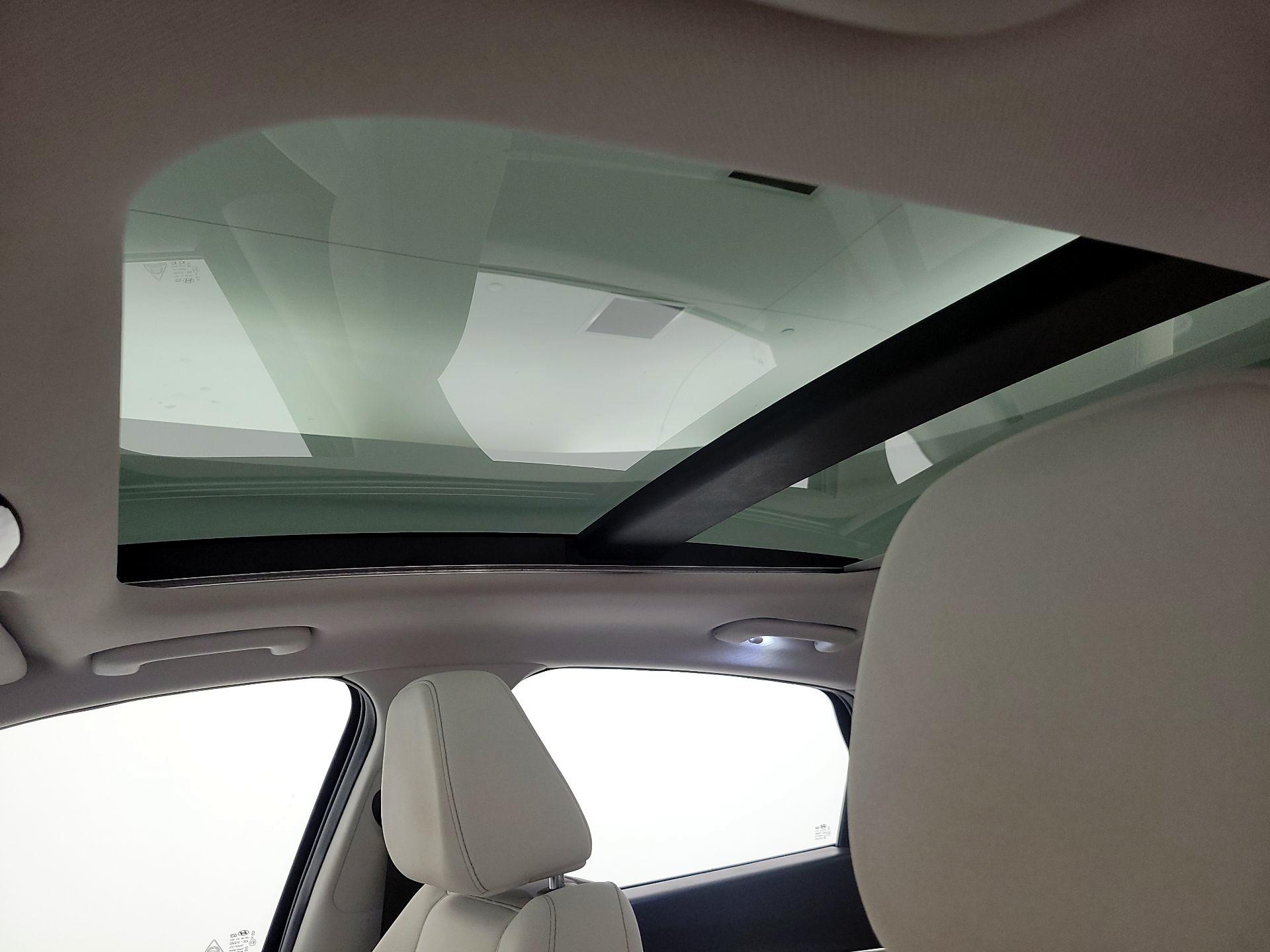 Thumbnail: 2023 Hyundai Sonata - 20