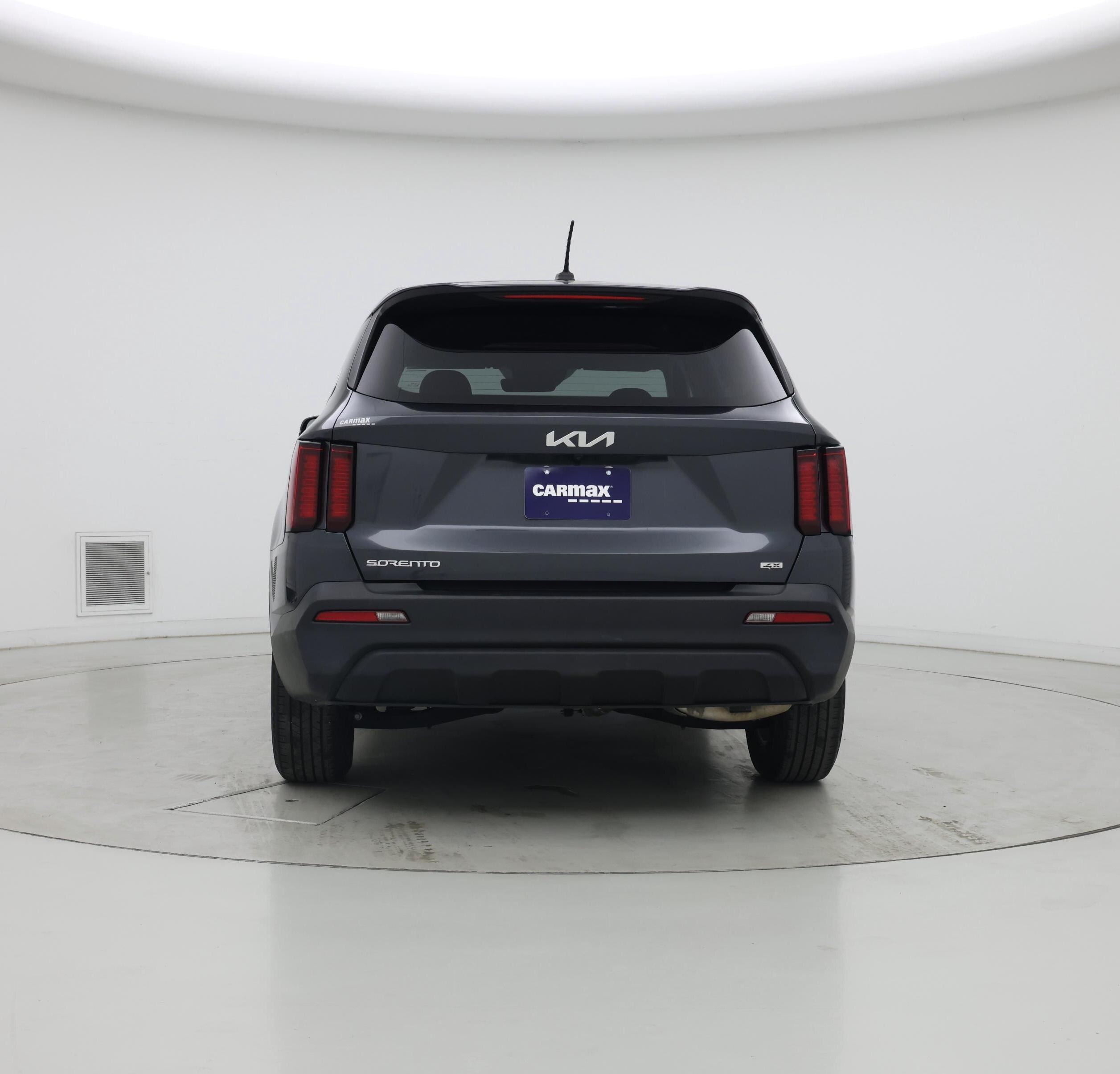 Thumbnail: 2023 Kia Sorento - 6