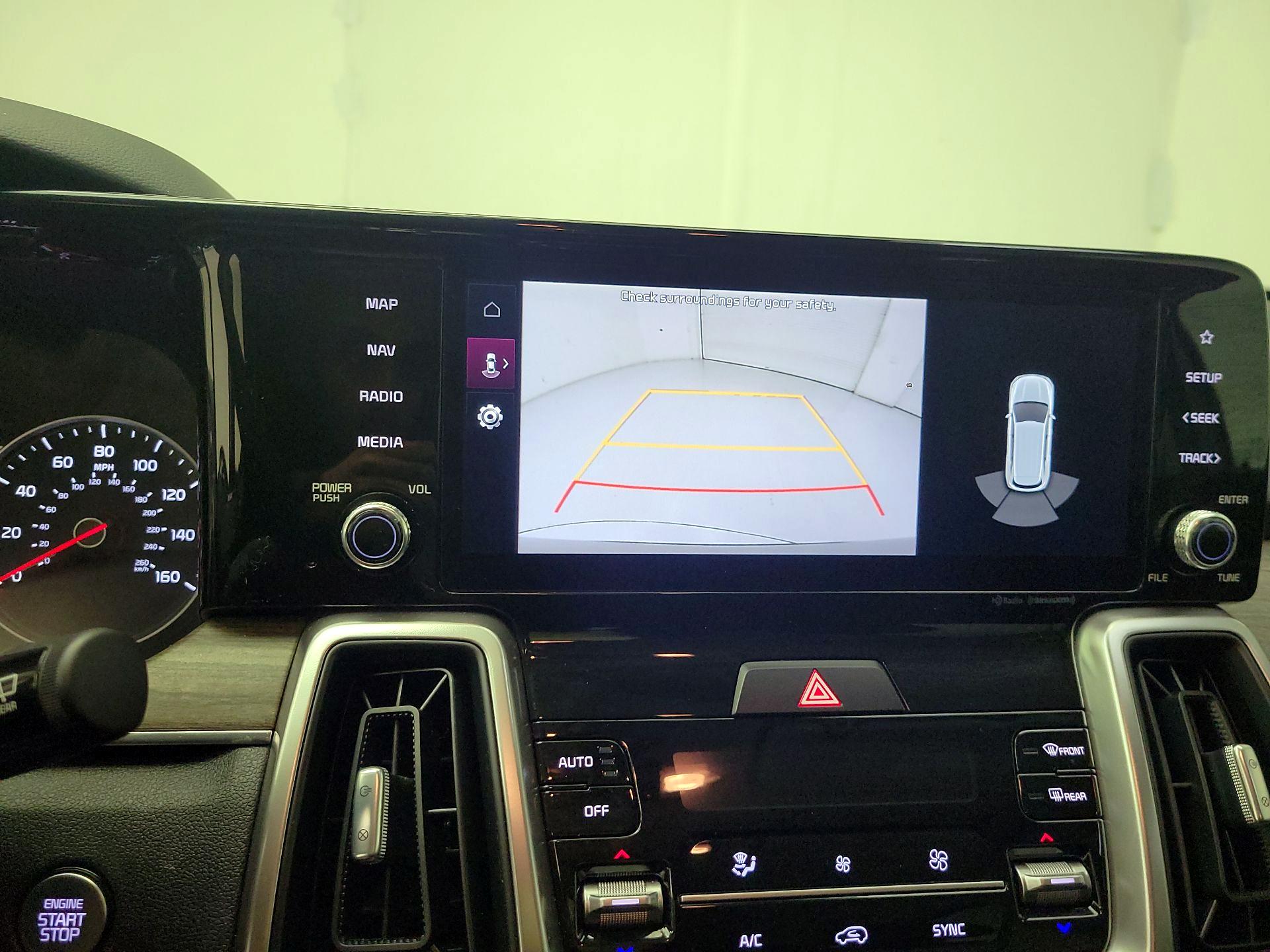 Thumbnail: 2022 Kia Sorento - 12