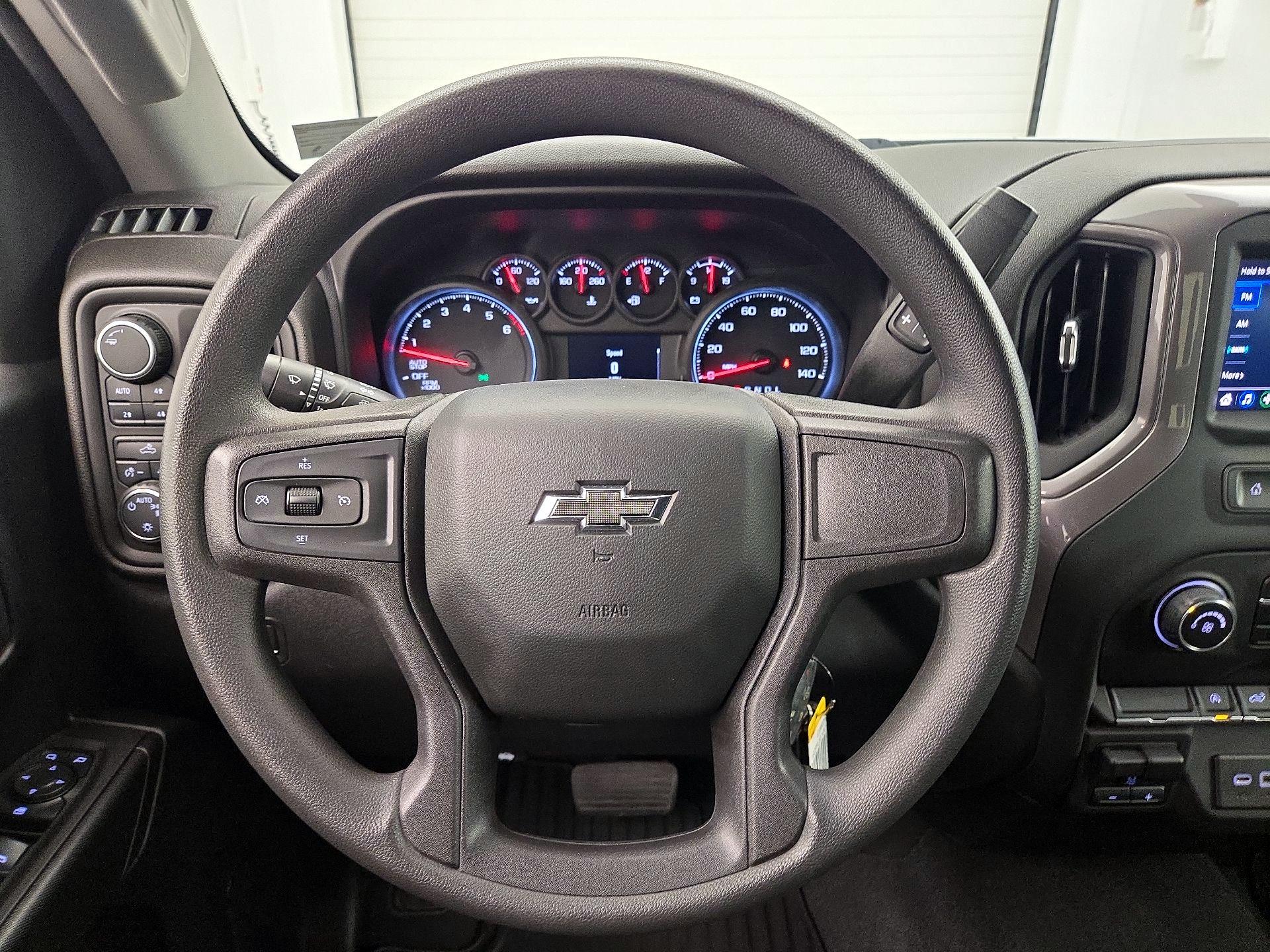 Thumbnail: 2021 Chevrolet Silverado 1500 - 10