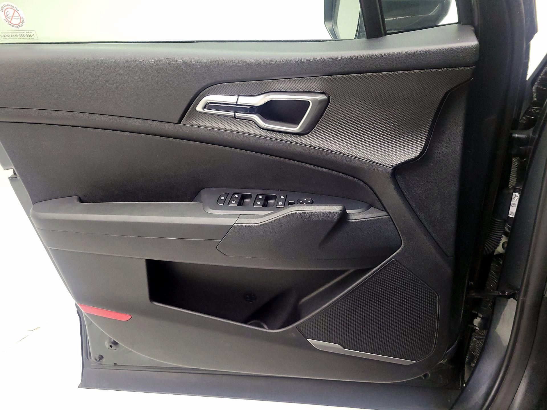 Thumbnail: 2024 Kia Sportage - 10