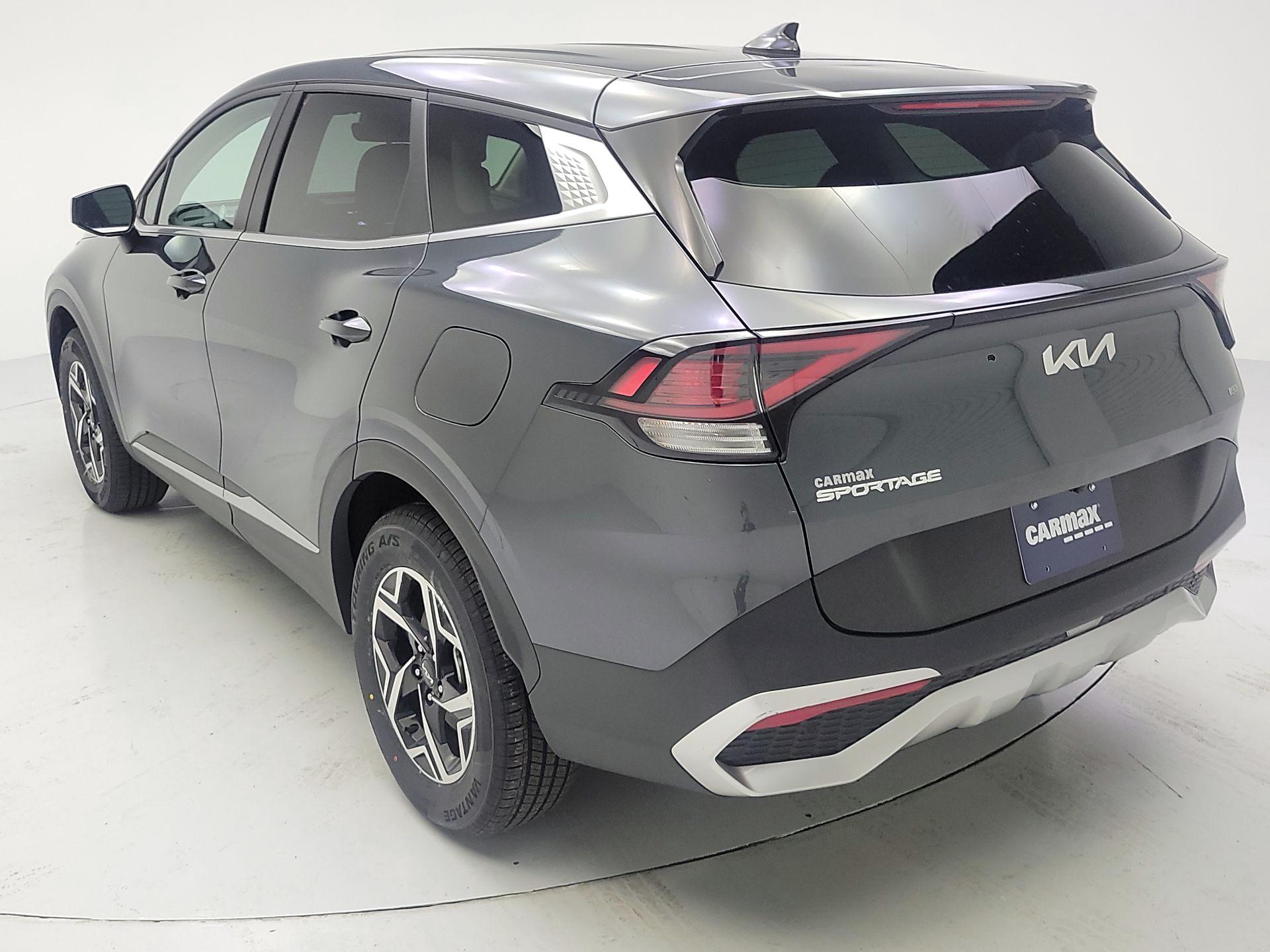 Thumbnail: 2024 Kia Sportage - 7