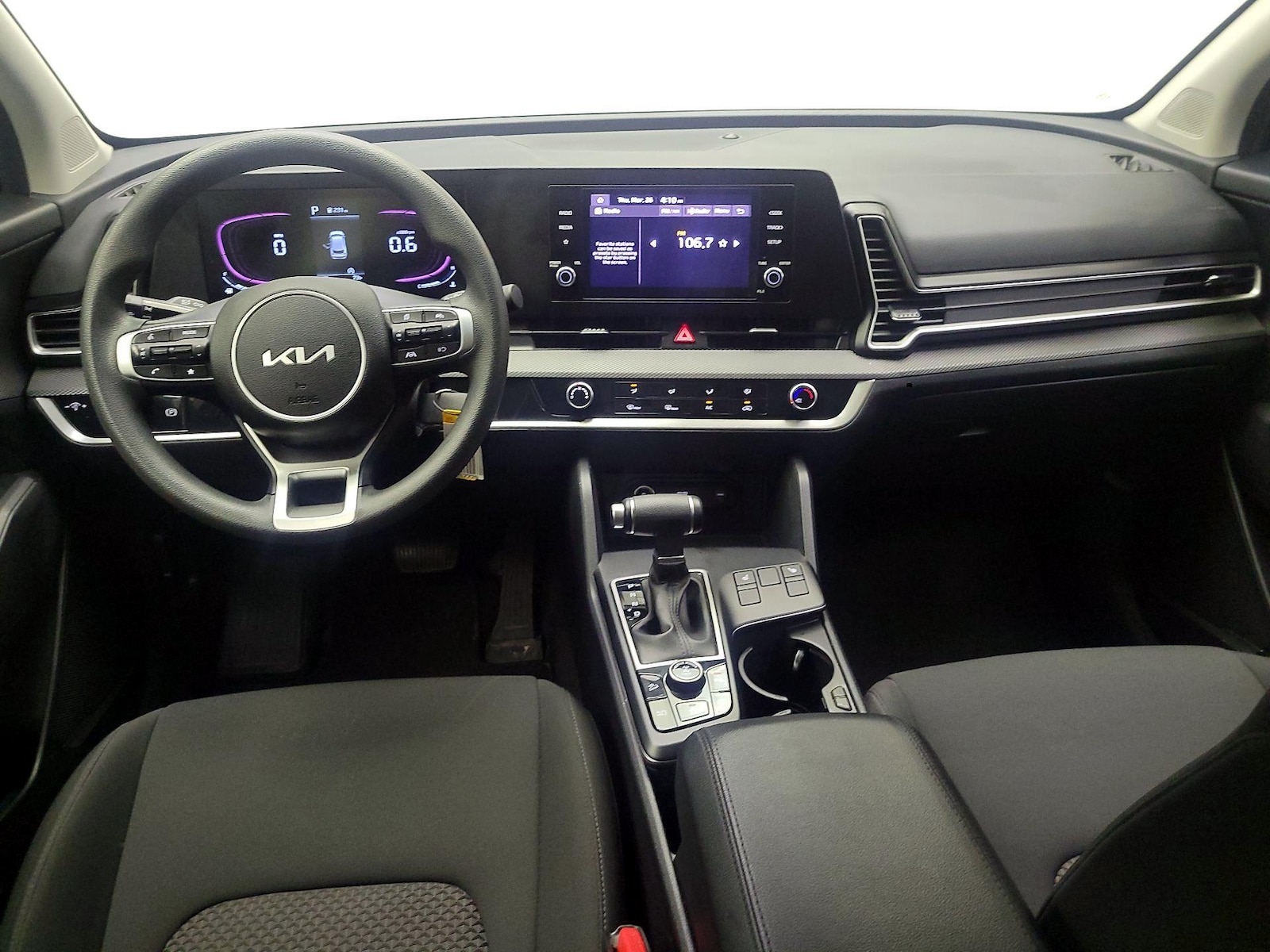 2024 Kia Sportage LX - Photo 8
