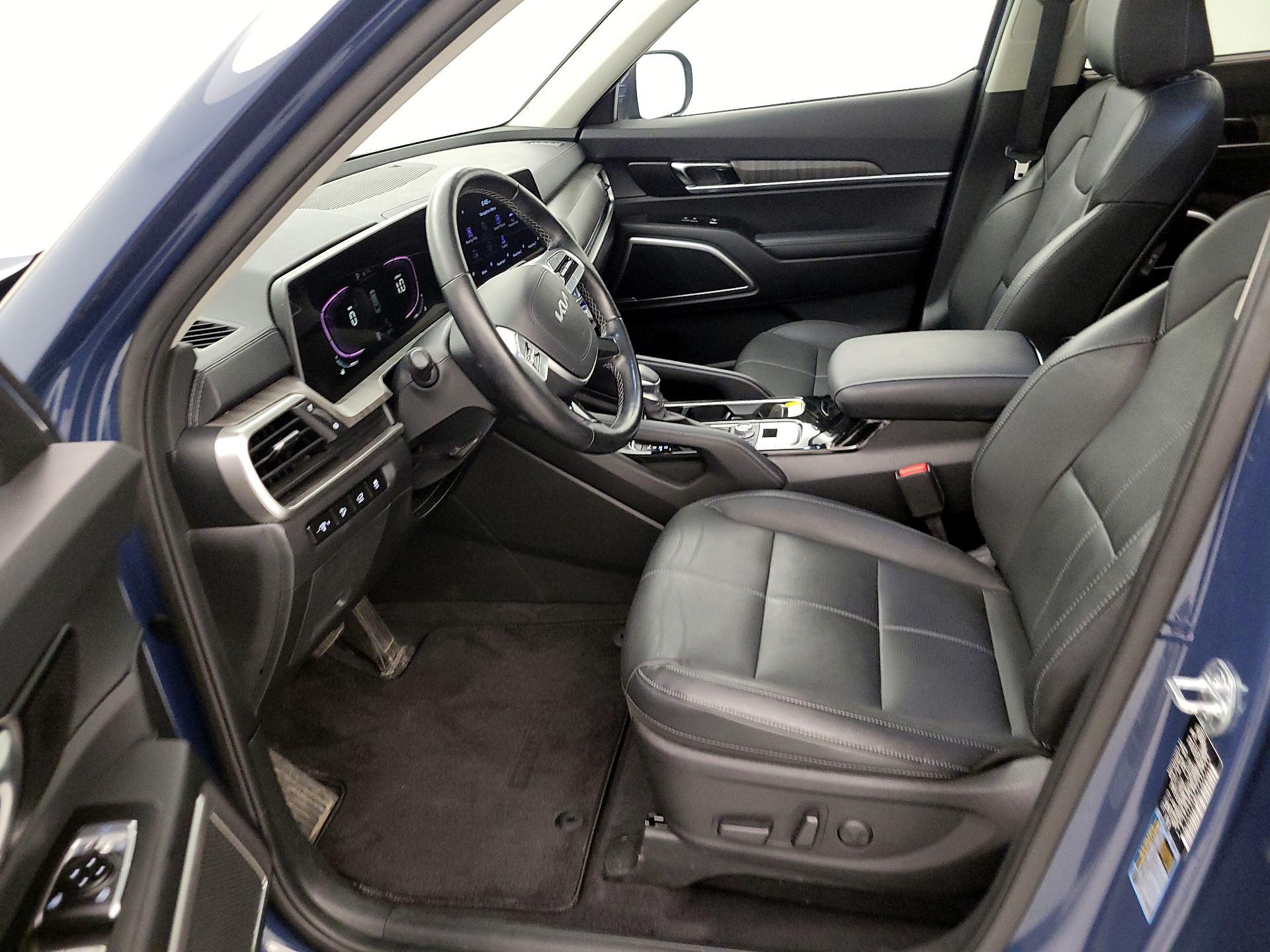 Thumbnail: 2023 Kia Telluride - 11