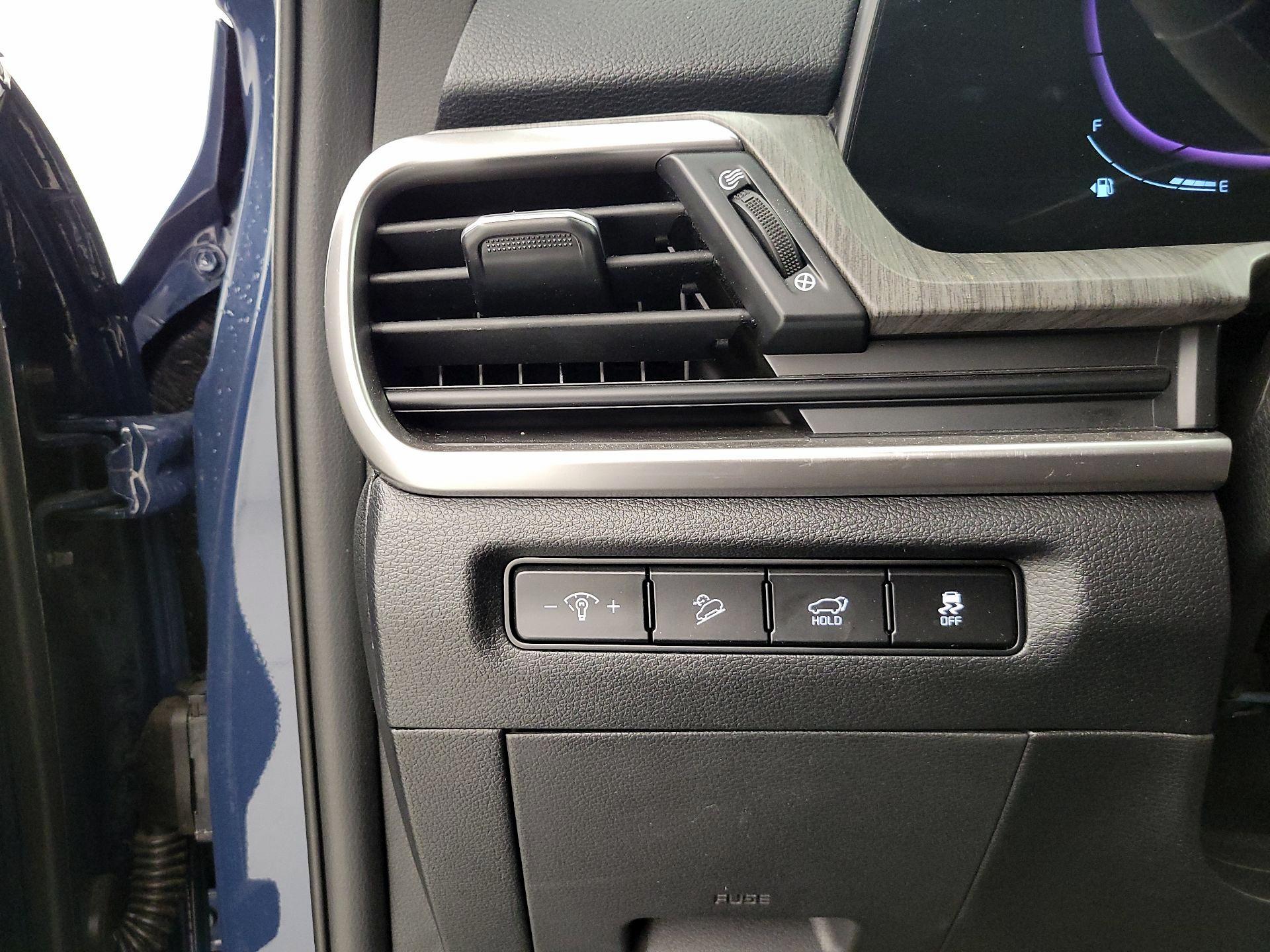 Thumbnail: 2023 Kia Telluride - 13