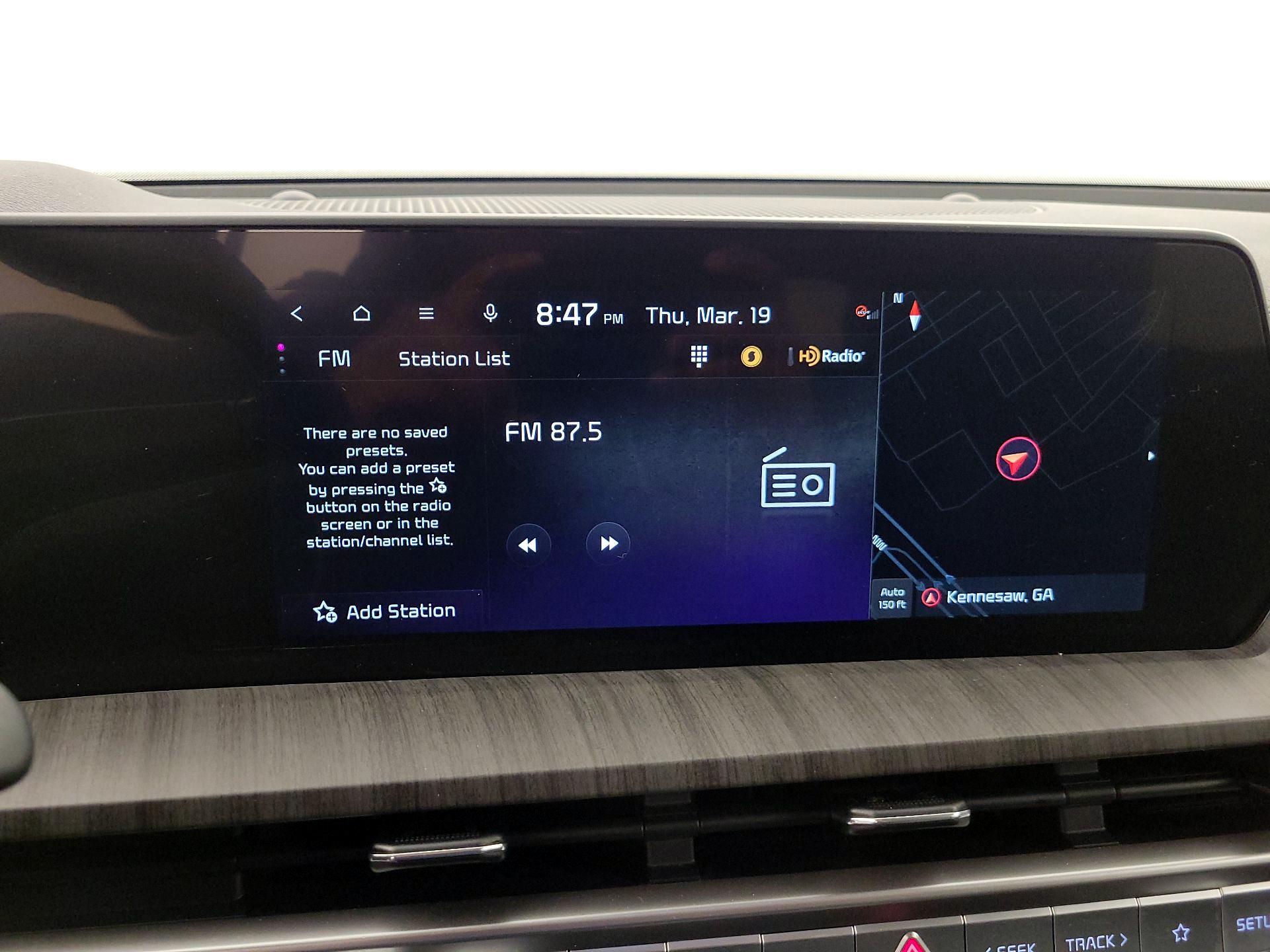 Thumbnail: 2023 Kia Telluride - 16