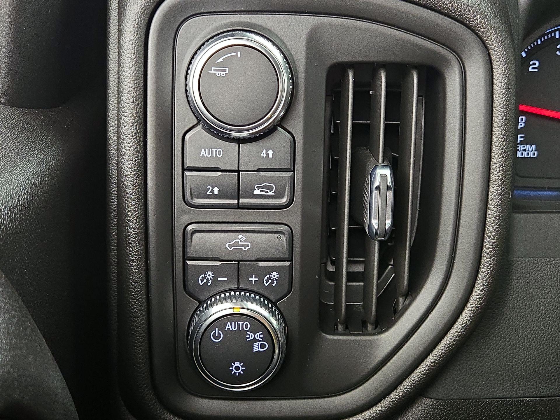 Thumbnail: 2023 GMC Sierra 1500 - 13