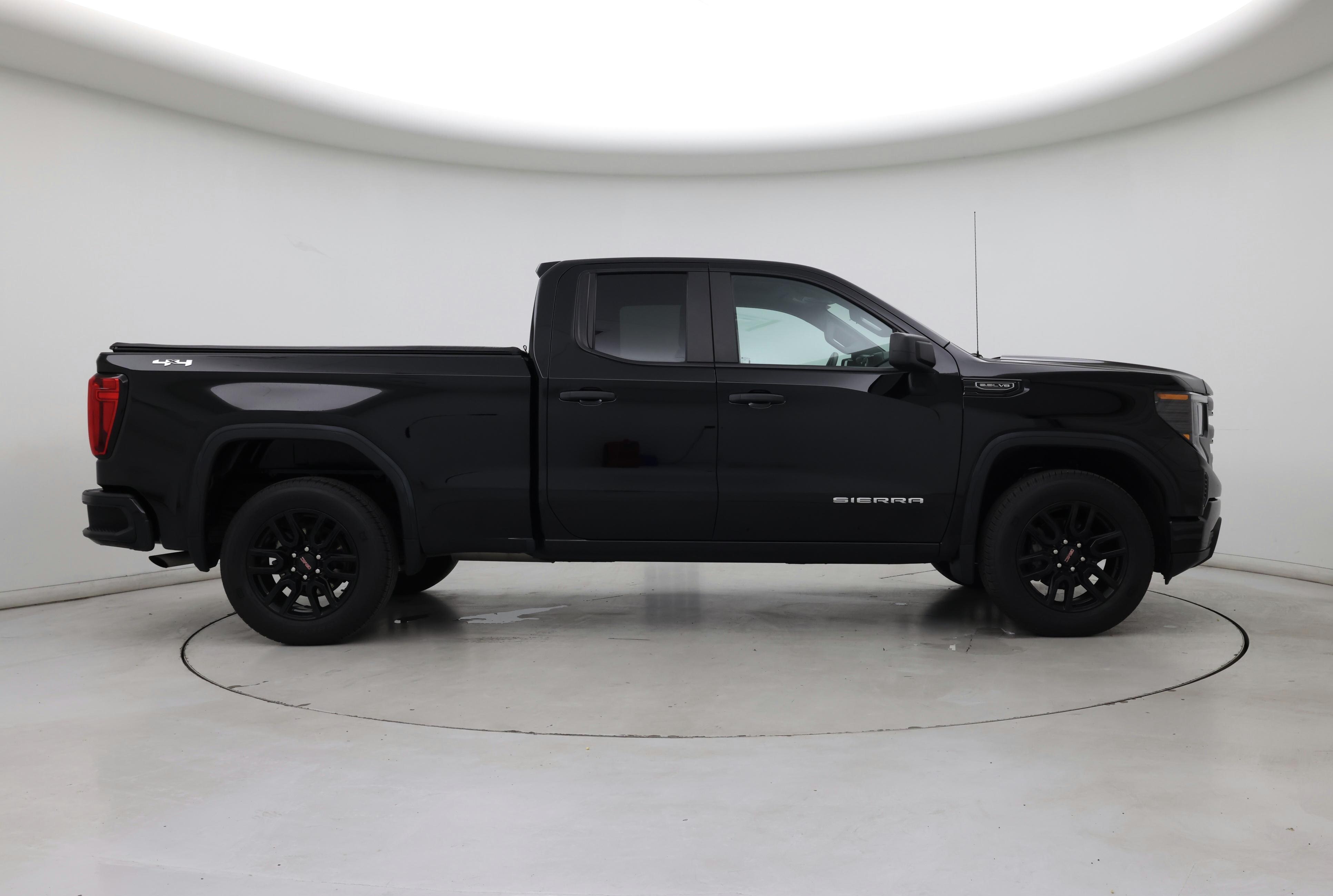 Thumbnail: 2023 GMC Sierra 1500 - 7