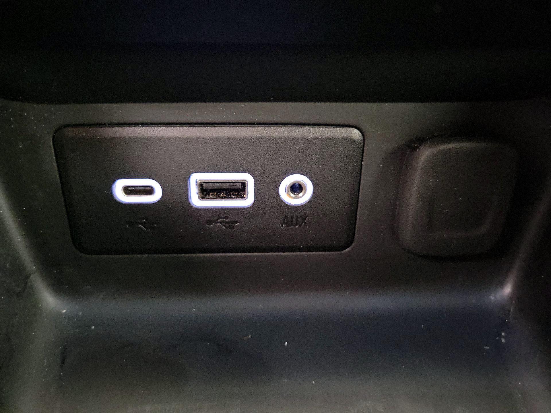 Thumbnail: 2022 GMC Terrain - 18