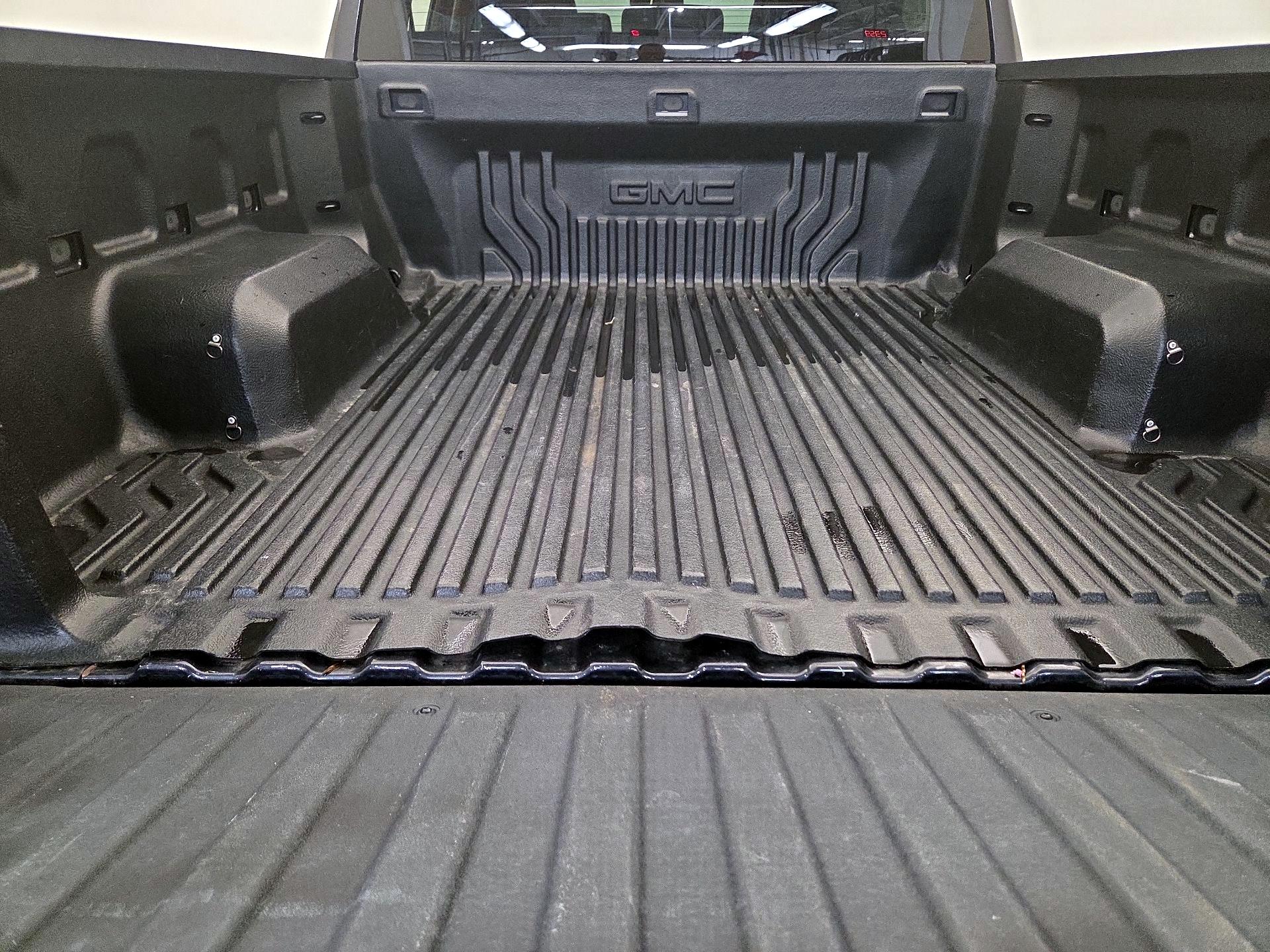 Thumbnail: 2023 GMC Sierra 1500 - 20