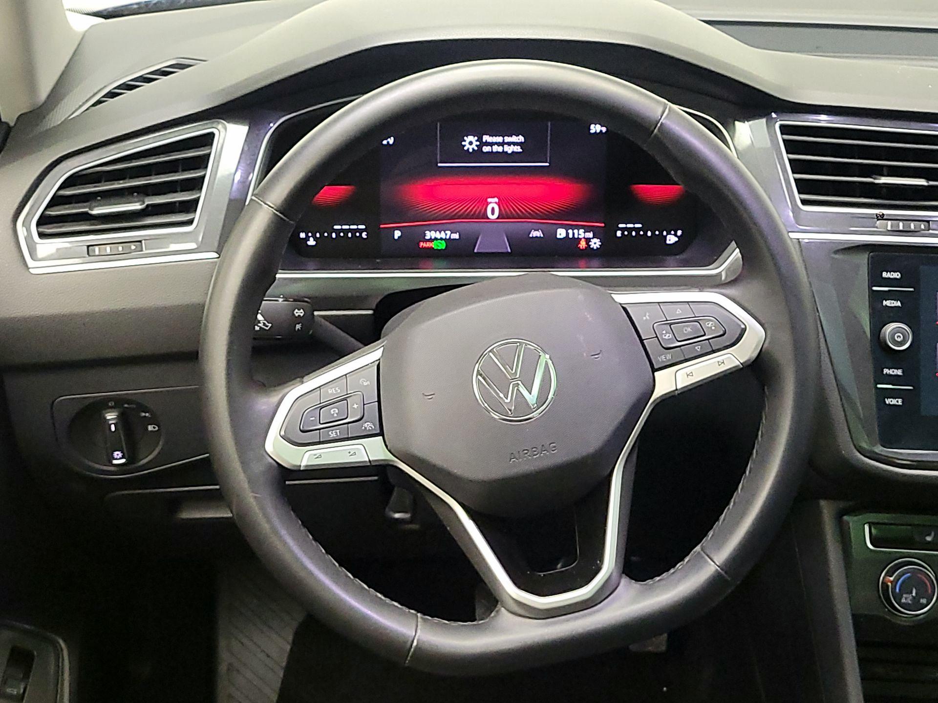 Thumbnail: 2024 Volkswagen Tiguan - 10