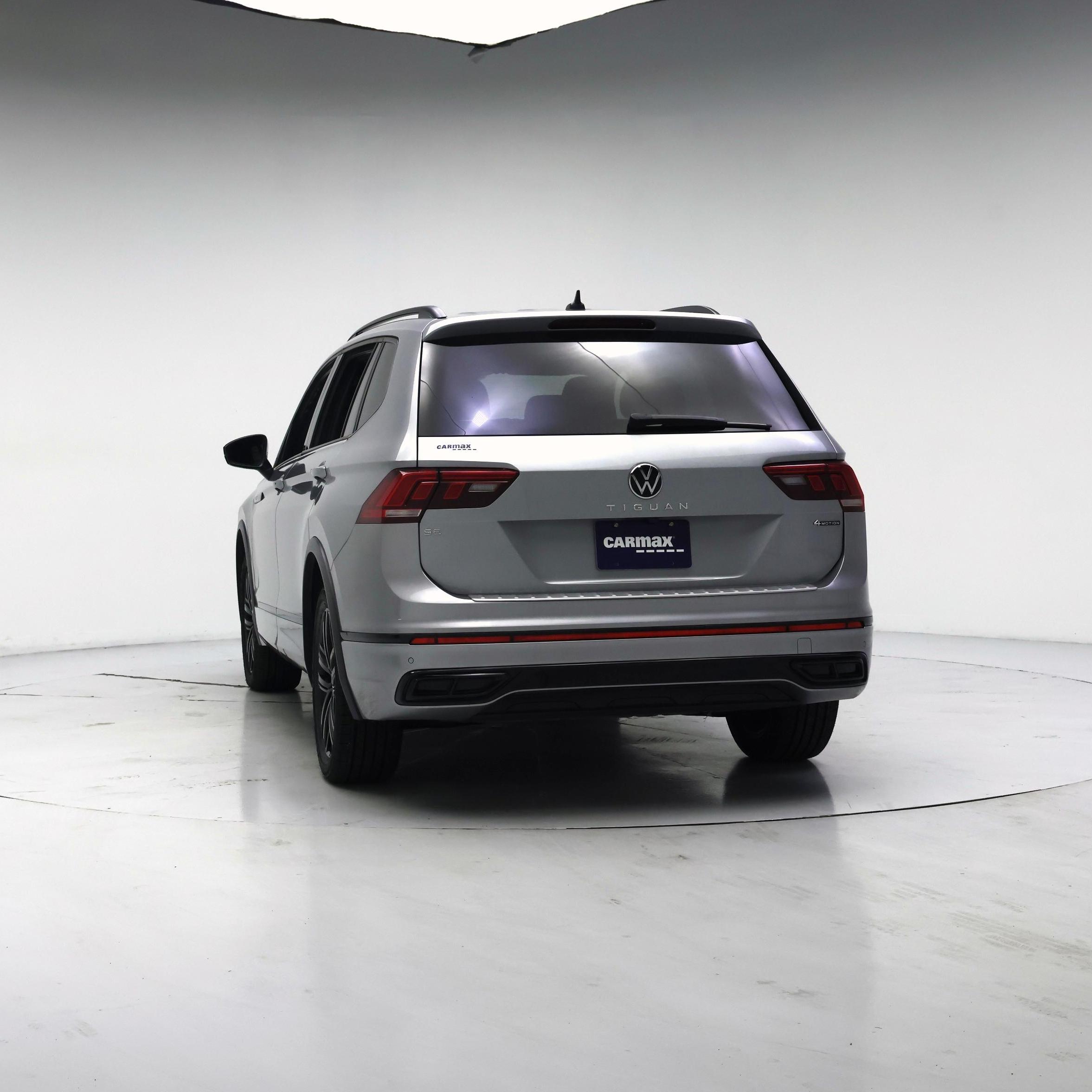 Thumbnail: 2022 Volkswagen Tiguan - 6
