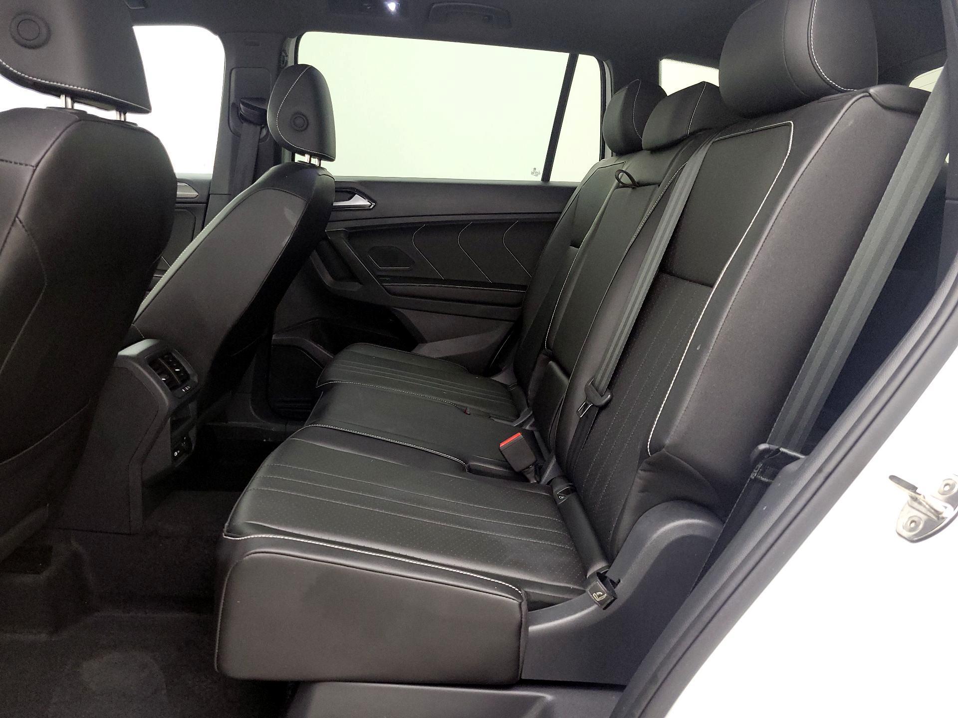 Thumbnail: 2024 Volkswagen Tiguan - 20