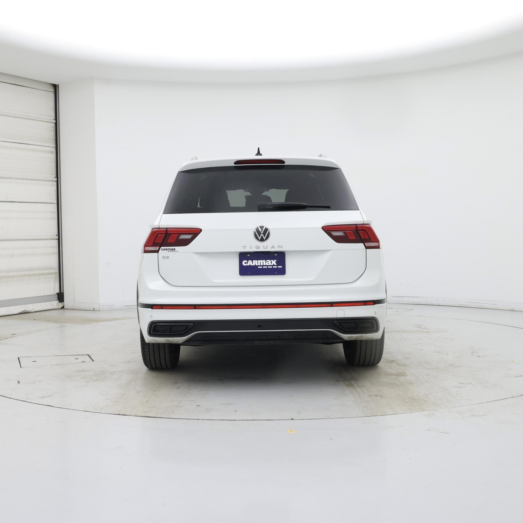 Thumbnail: 2024 Volkswagen Tiguan - 6