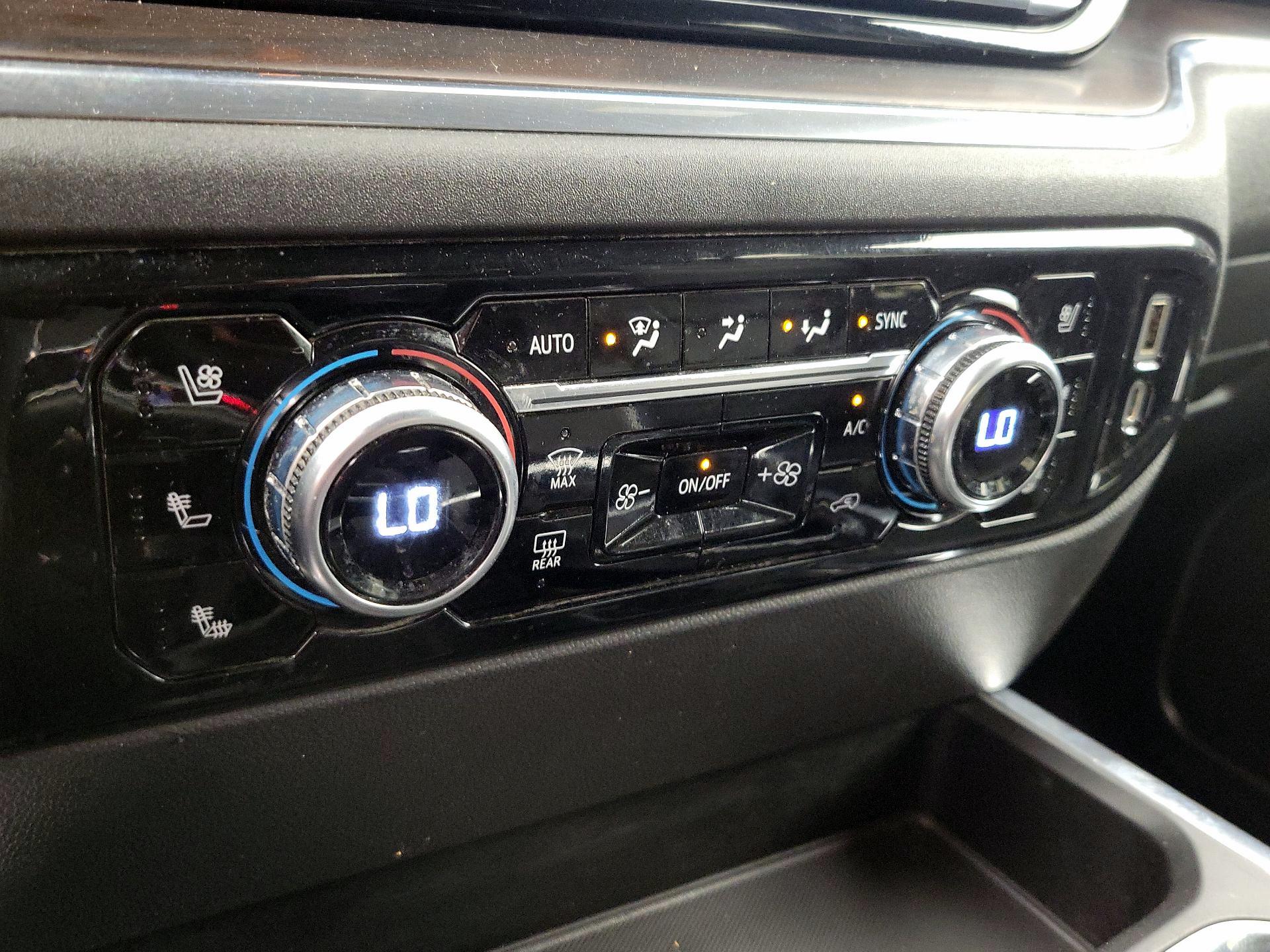 Thumbnail: 2023 GMC Sierra 1500 - 17