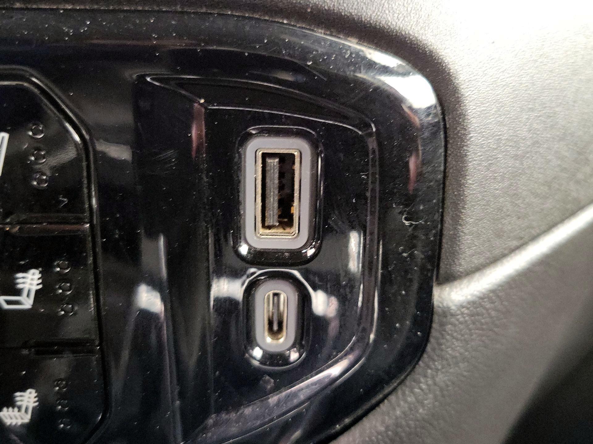 Thumbnail: 2023 GMC Sierra 1500 - 19