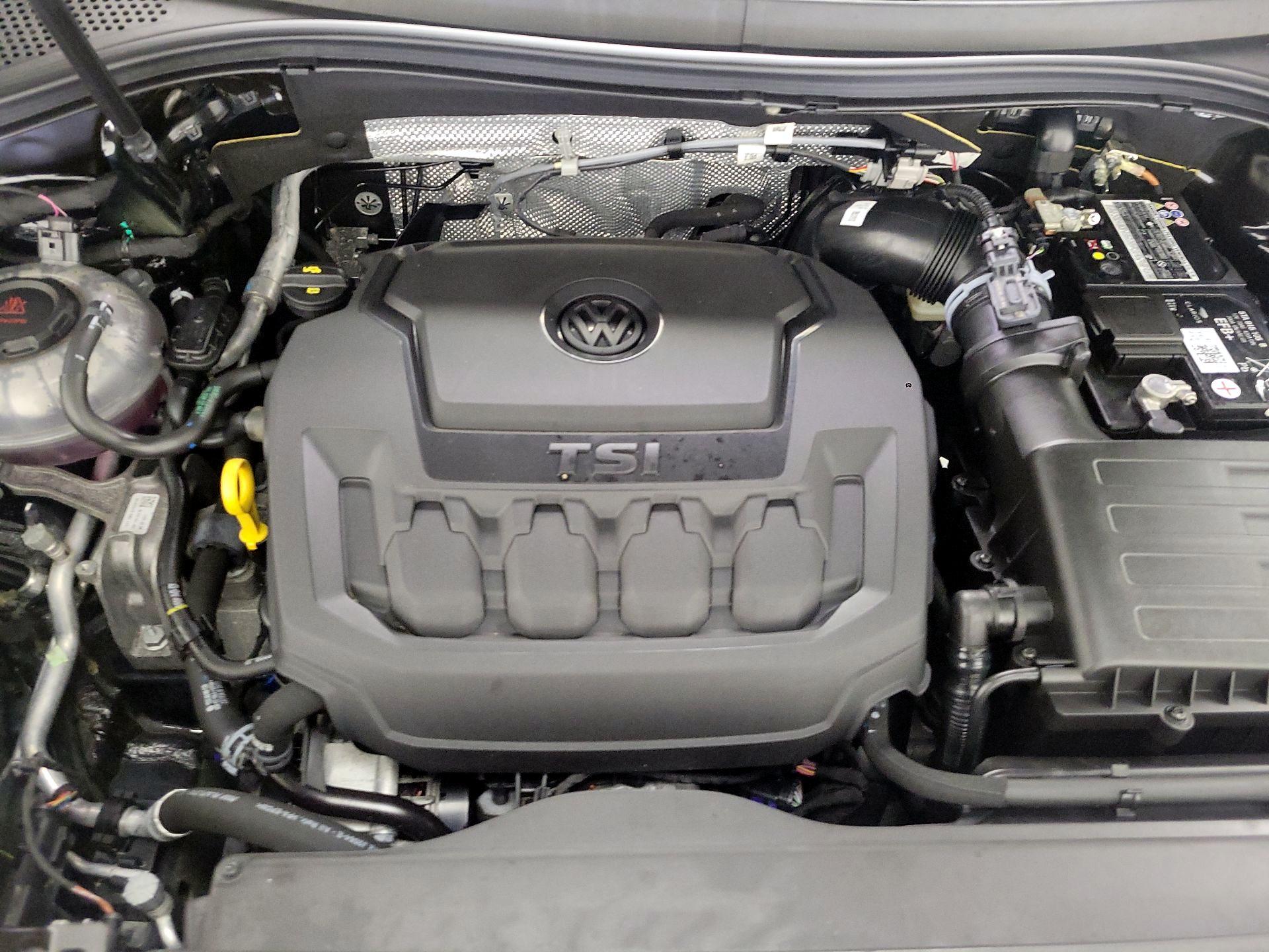 Thumbnail: 2022 Volkswagen Tiguan - 19