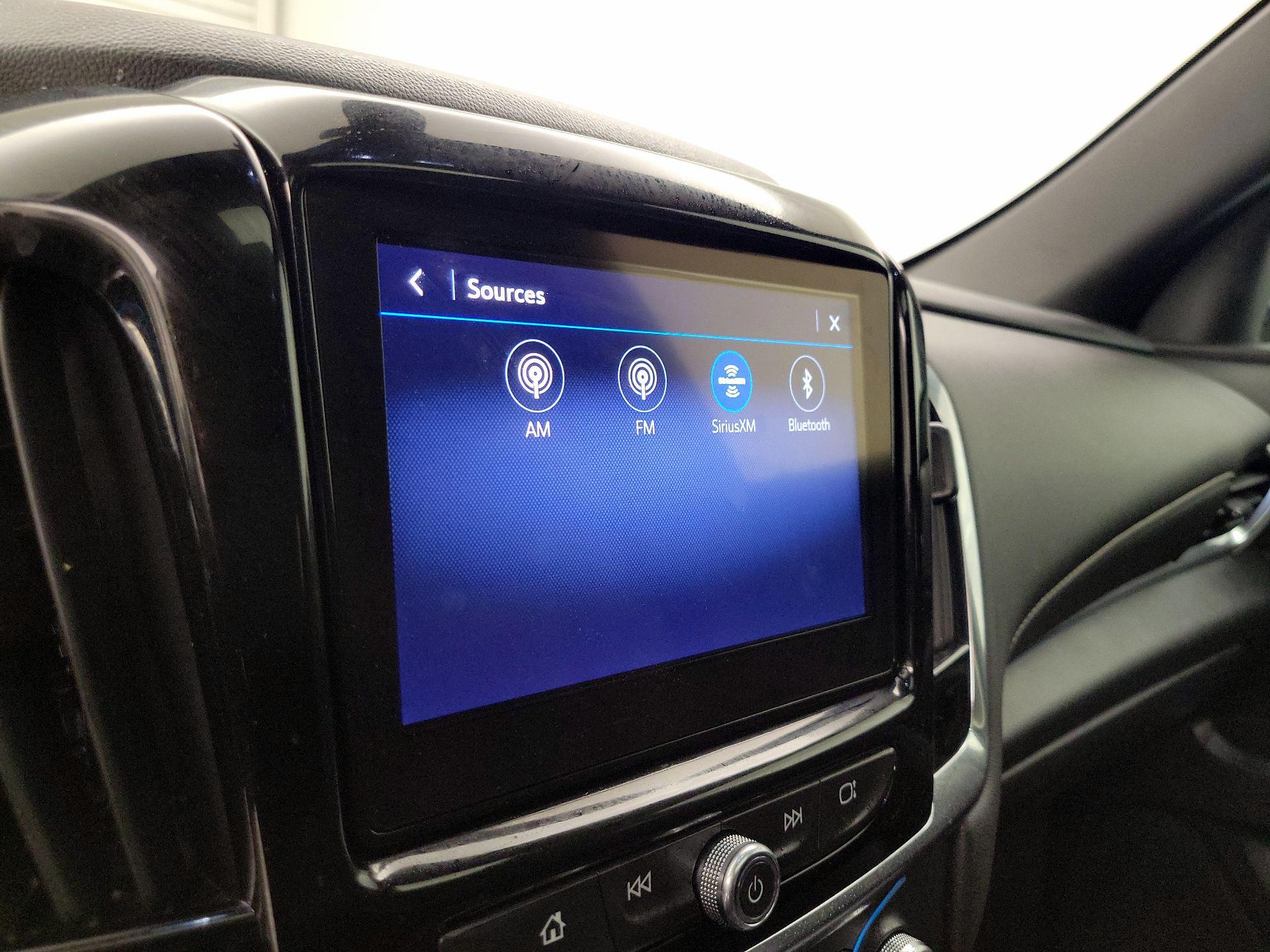 Thumbnail: 2023 Chevrolet Traverse - 16