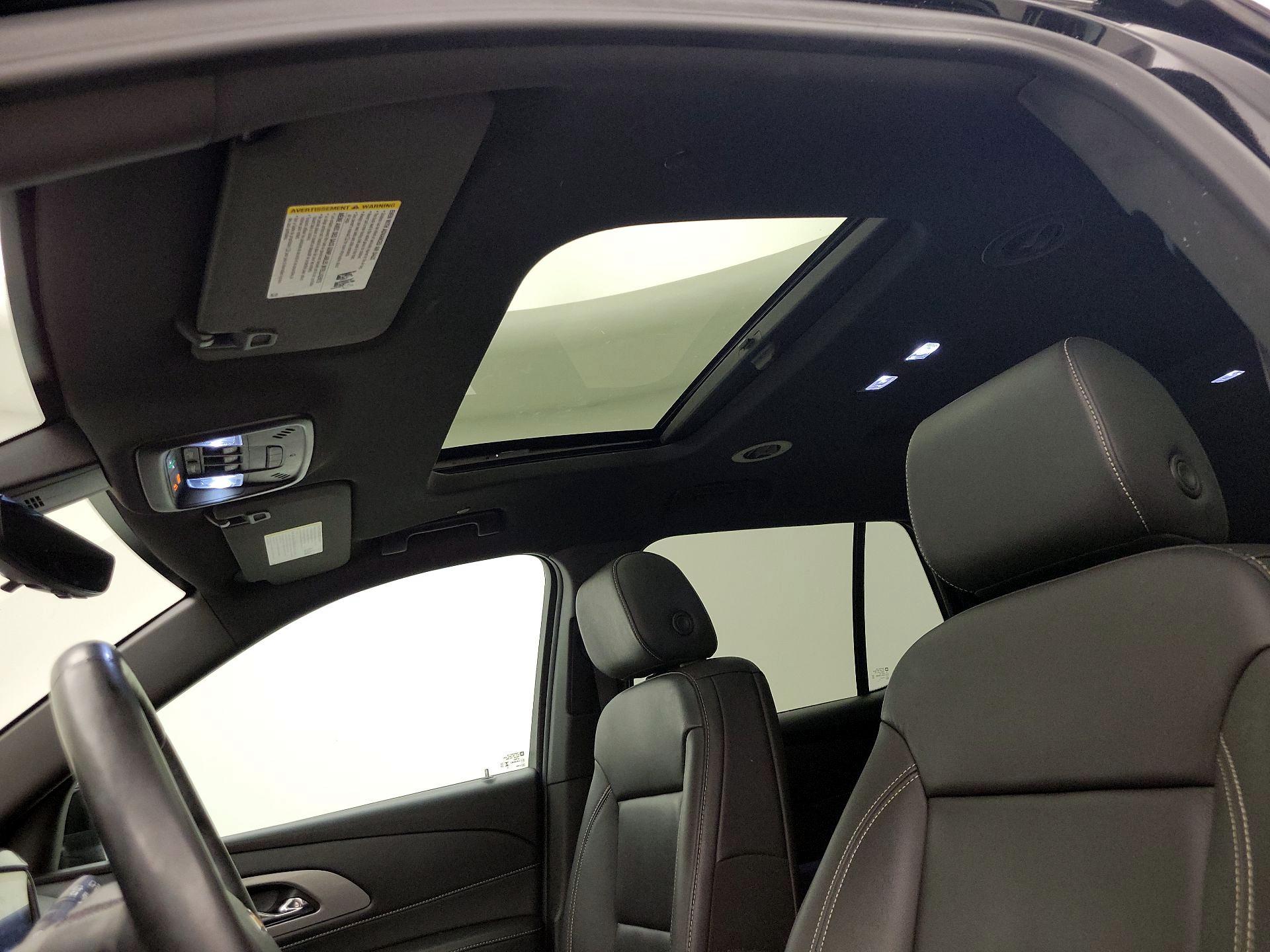 Thumbnail: 2023 Chevrolet Traverse - 20