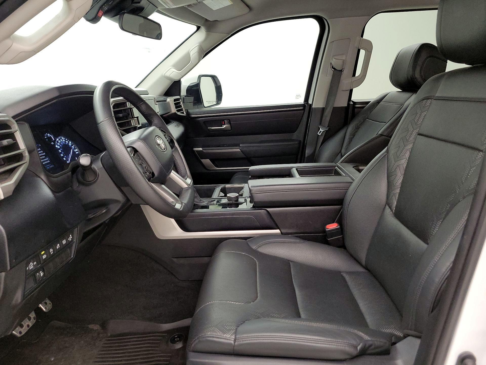 Thumbnail: 2023 Toyota Tundra - 9