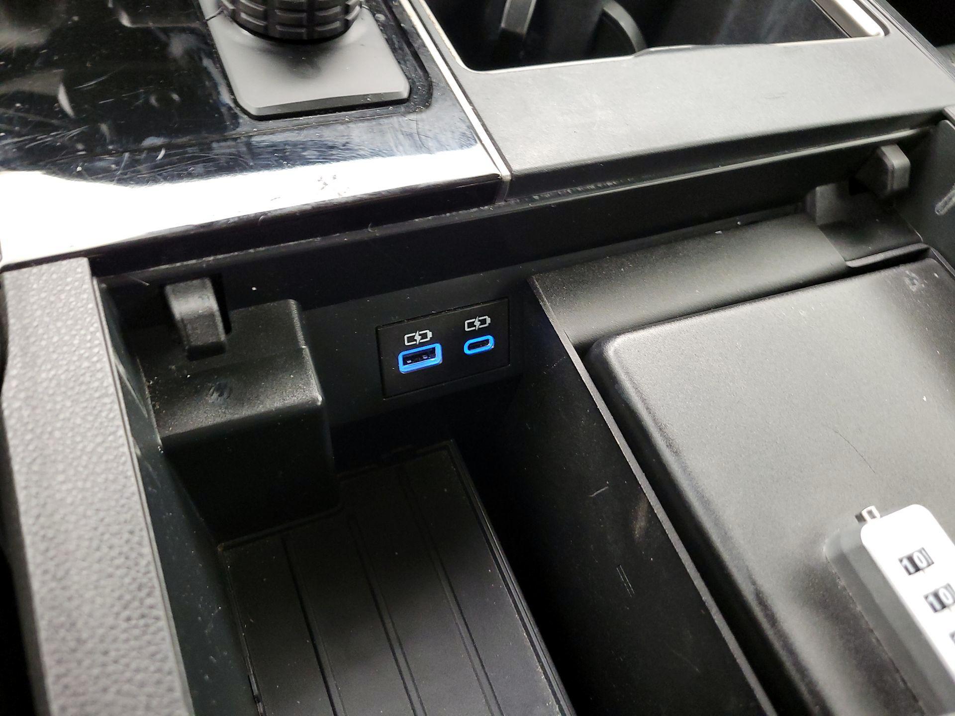 Thumbnail: 2023 Toyota Tundra - 17