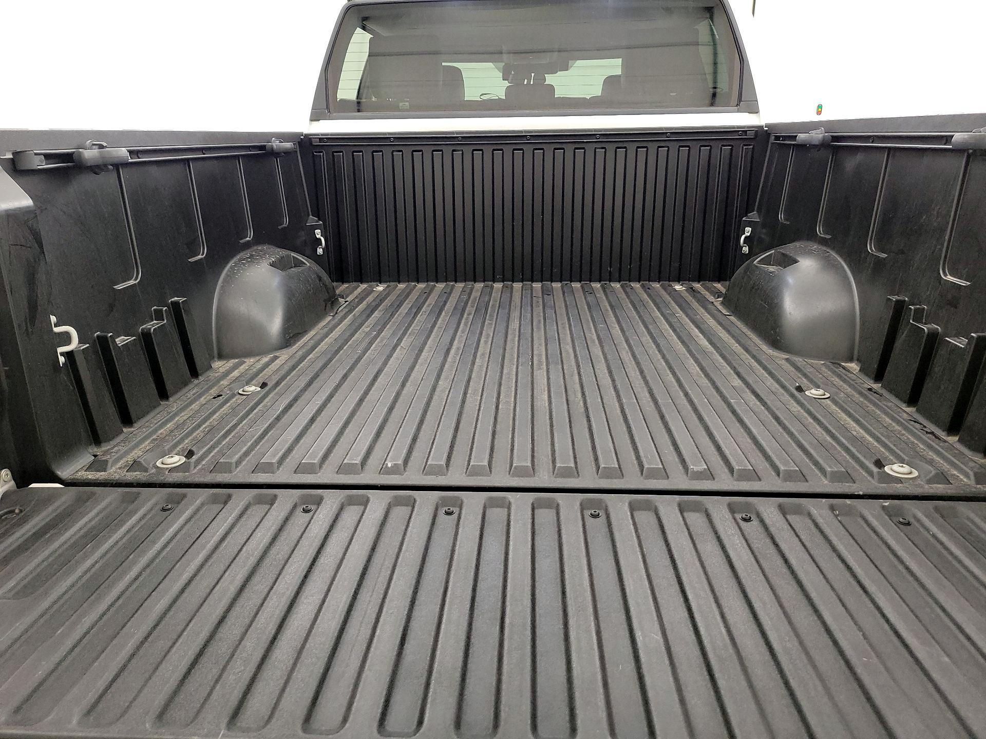 Thumbnail: 2023 Toyota Tundra - 19