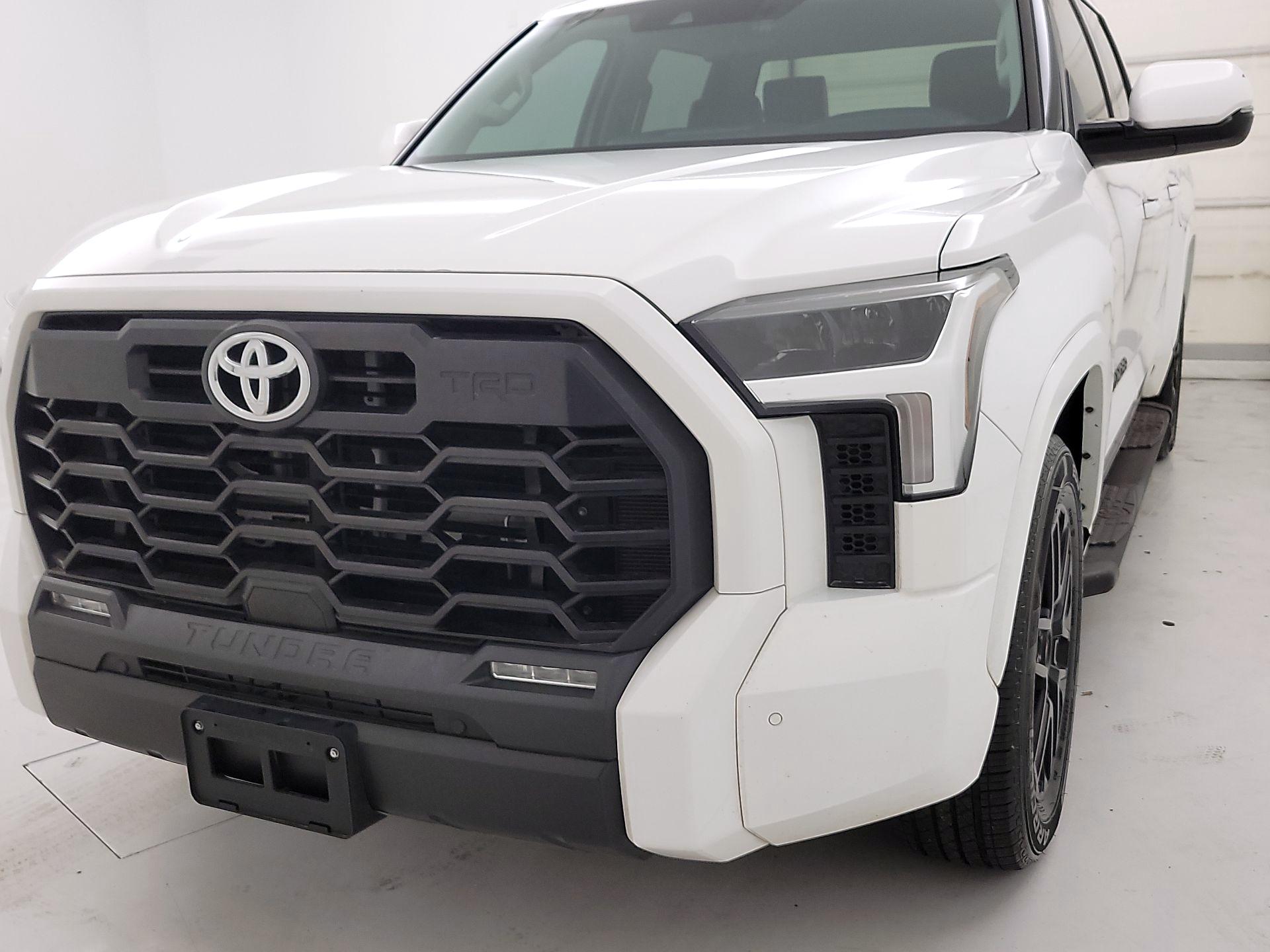 Thumbnail: 2023 Toyota Tundra - 3
