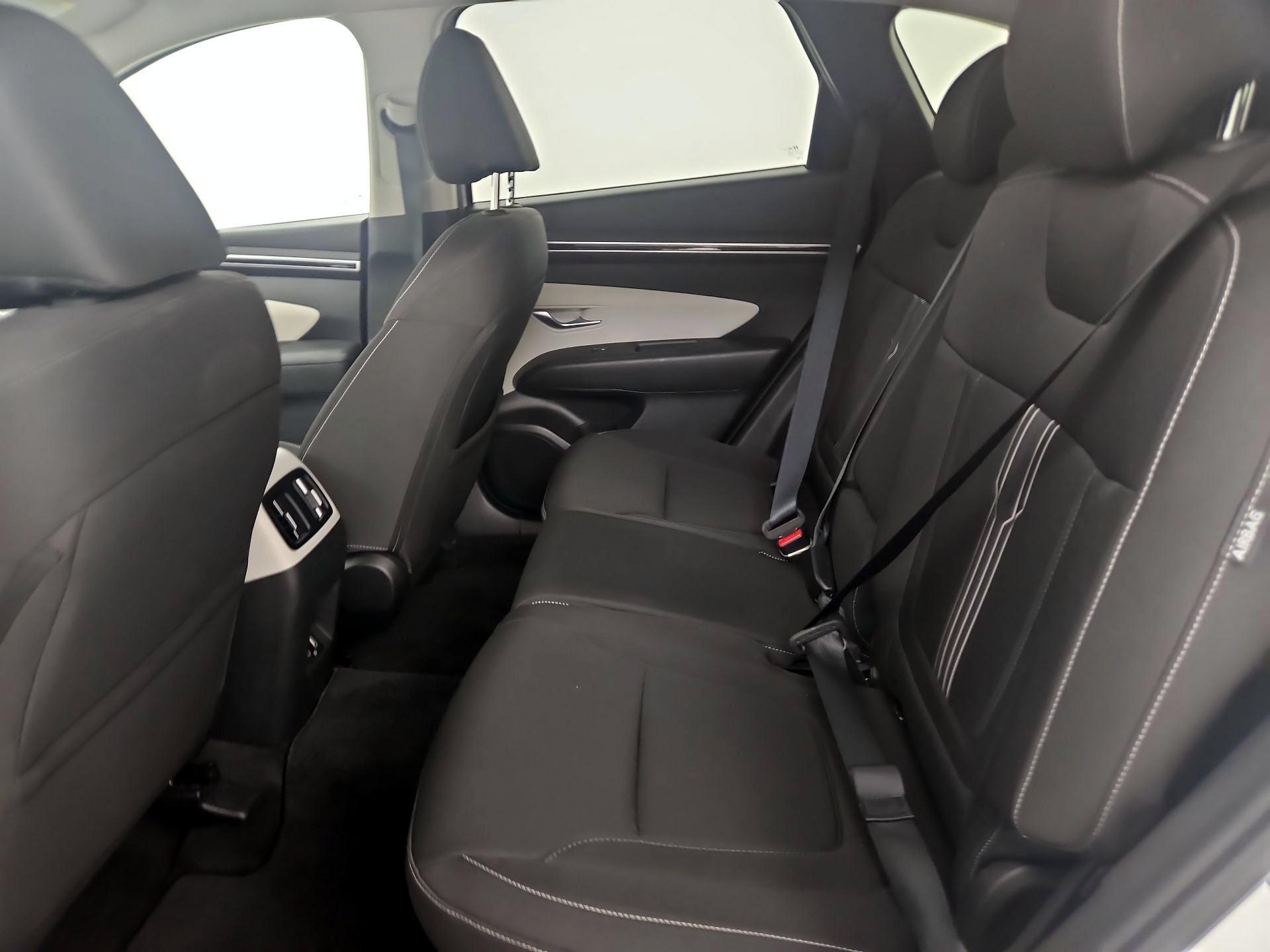 Thumbnail: 2024 Hyundai Tucson - 18