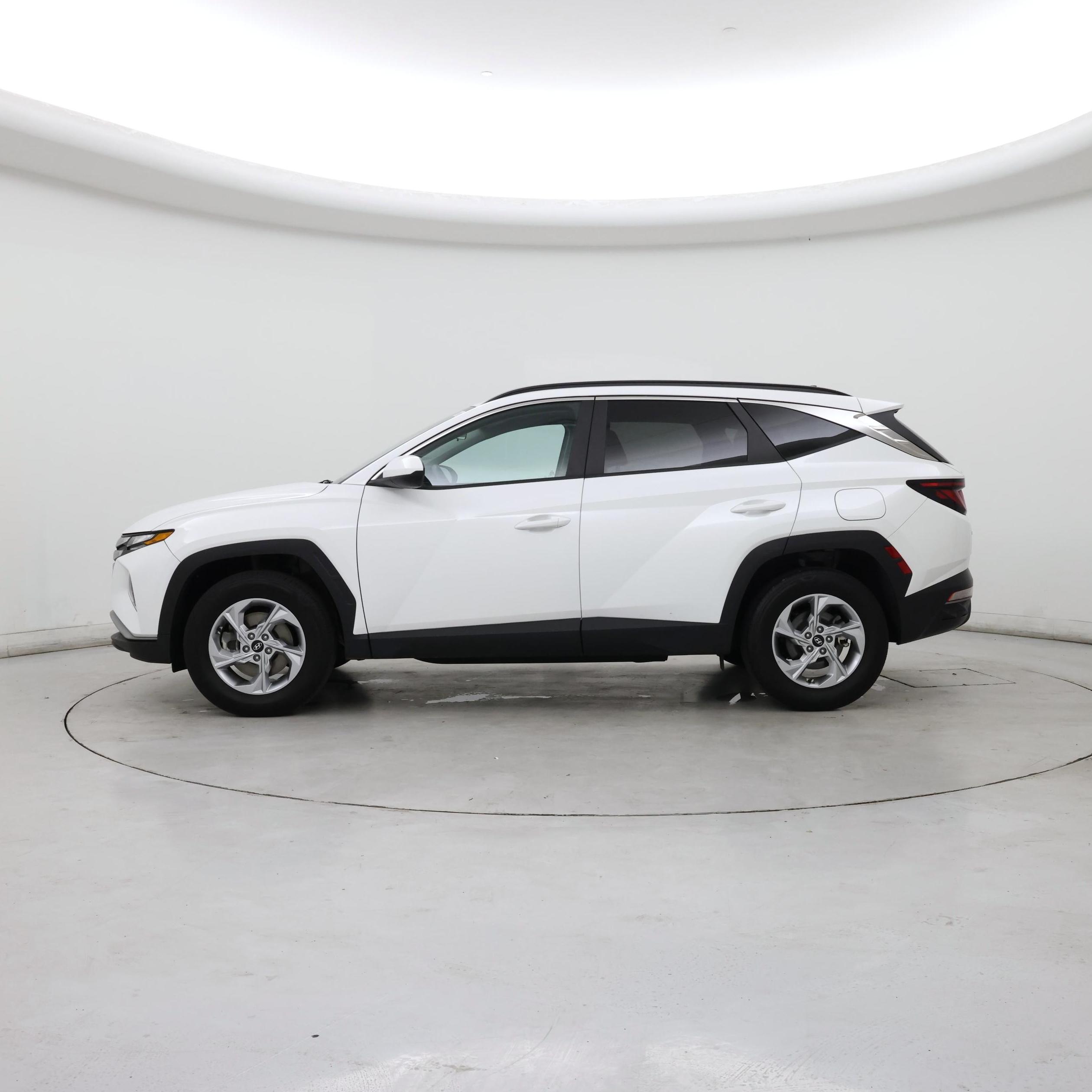 Thumbnail: 2024 Hyundai Tucson - 3