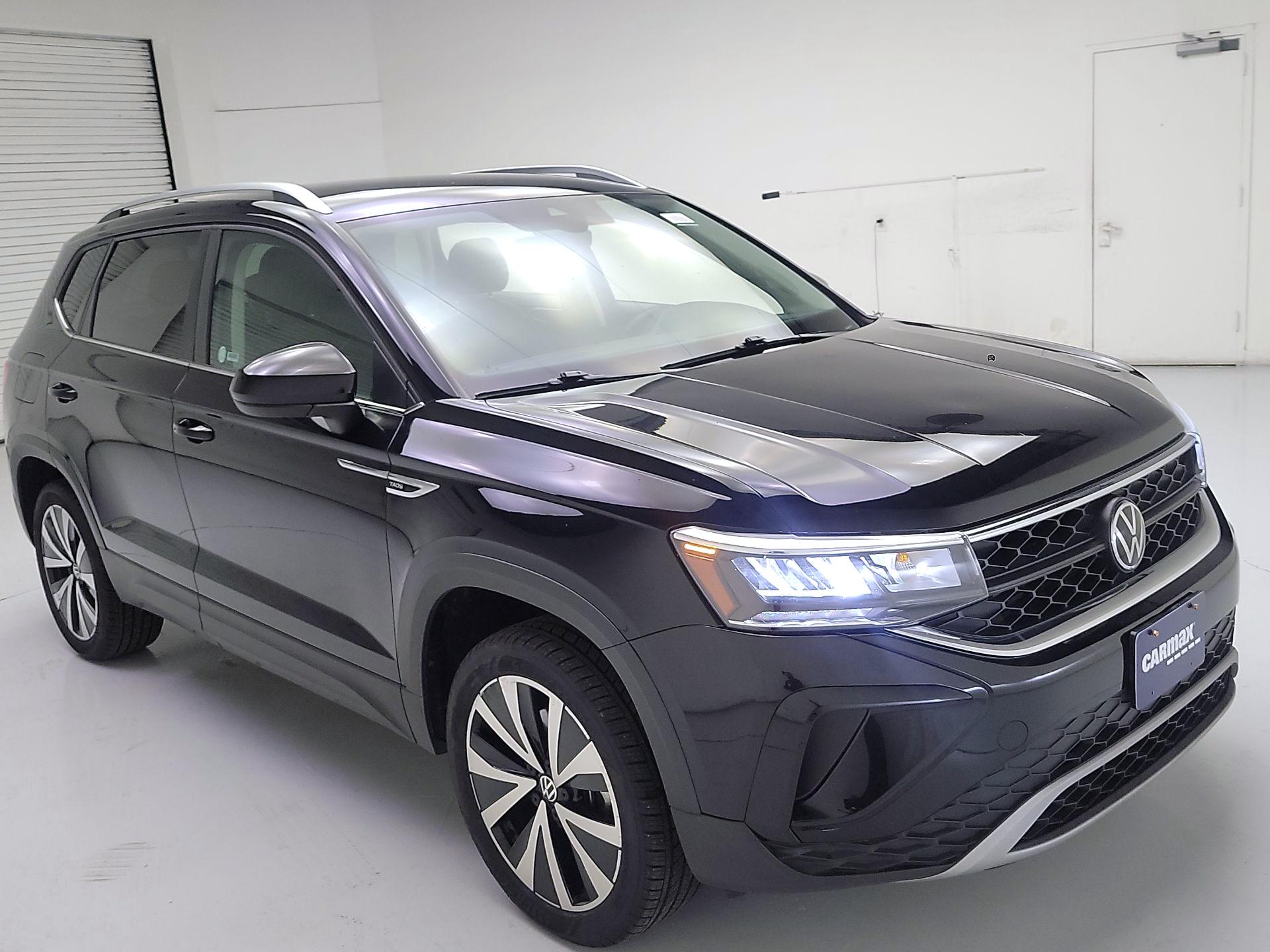 Thumbnail: 2024 Volkswagen Taos - 1