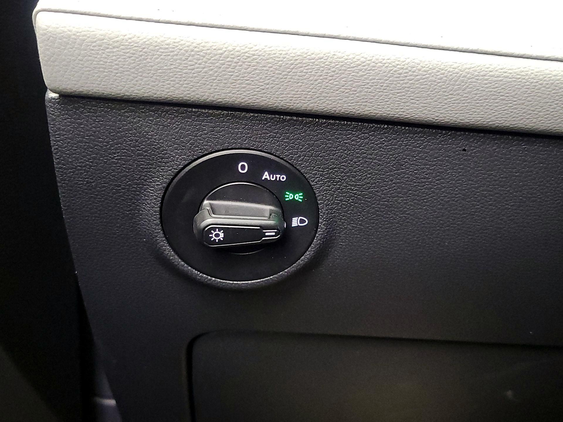 Thumbnail: 2024 Volkswagen Taos - 11