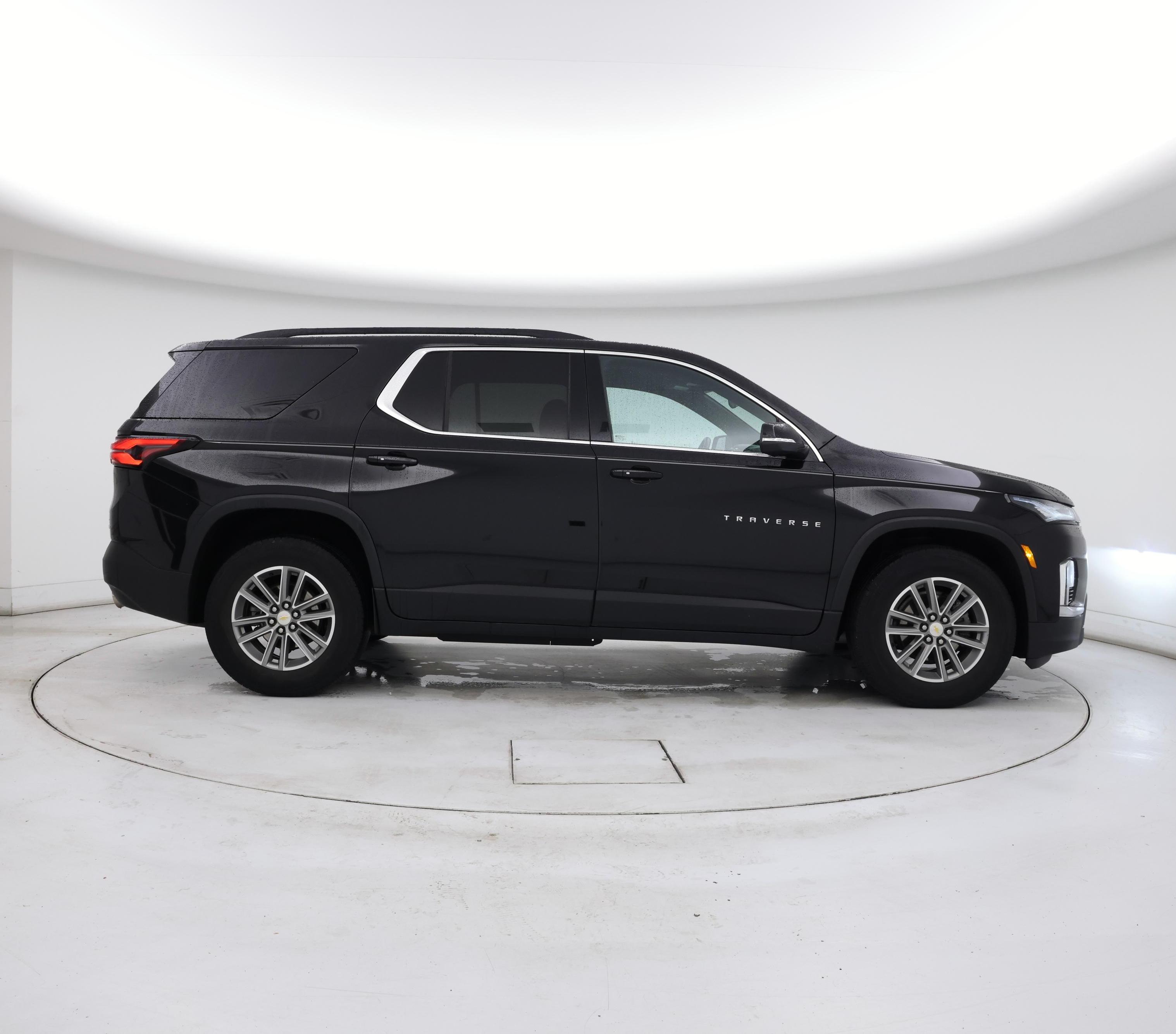 Thumbnail: 2023 Chevrolet Traverse - 7