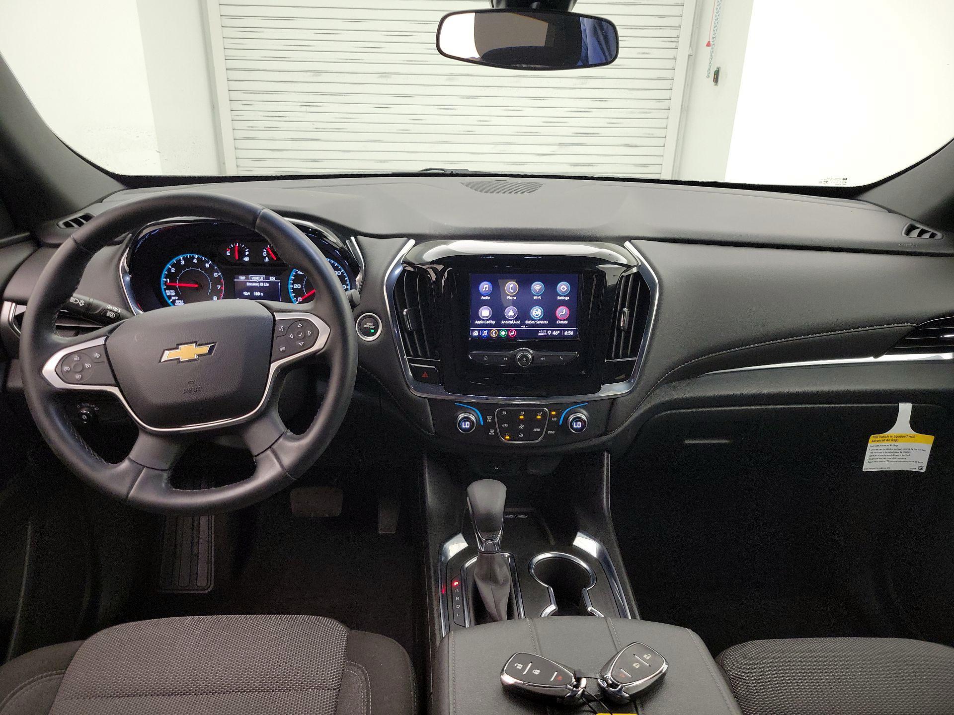 Thumbnail: 2023 Chevrolet Traverse - 9