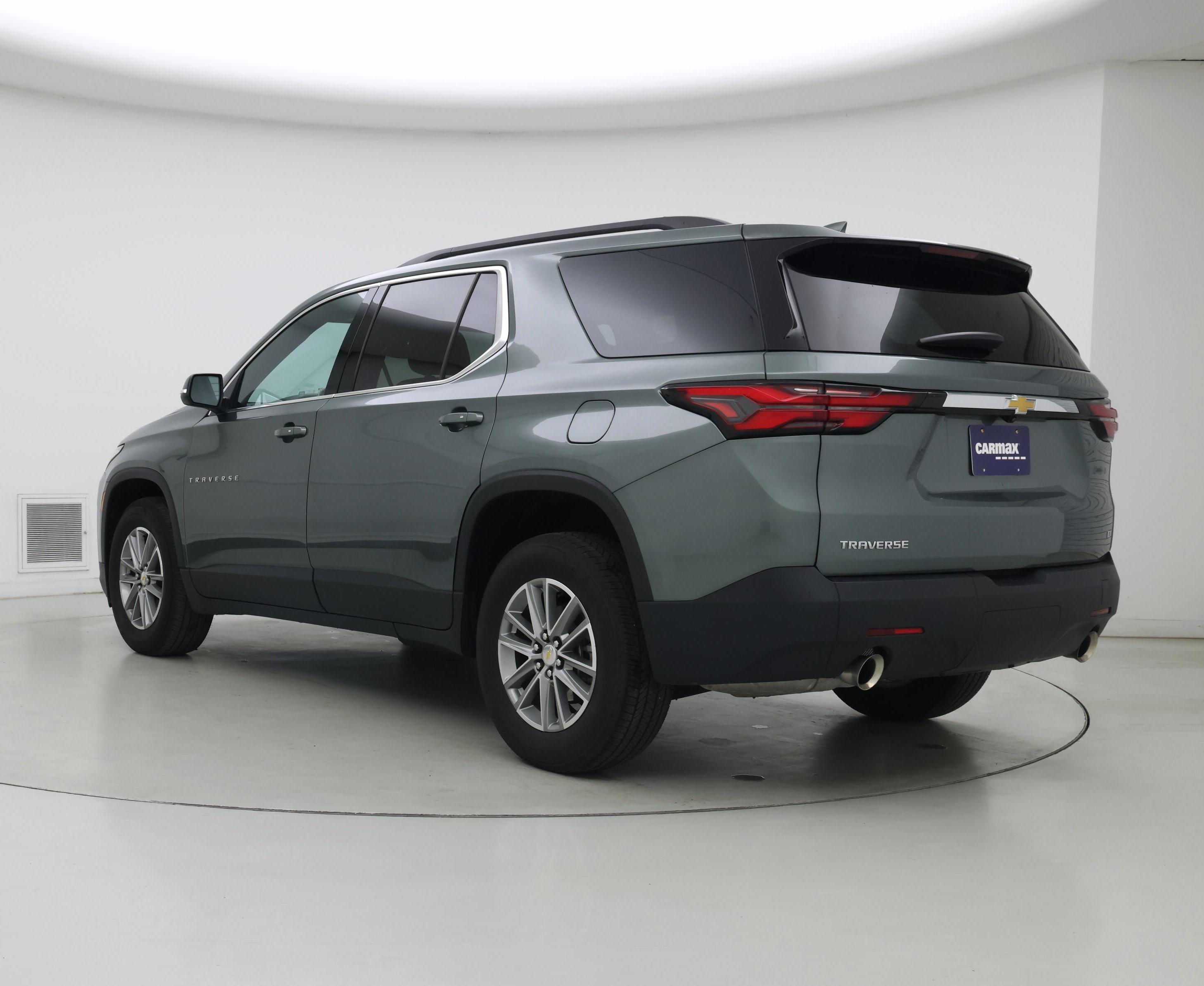Thumbnail: 2023 Chevrolet Traverse - 2
