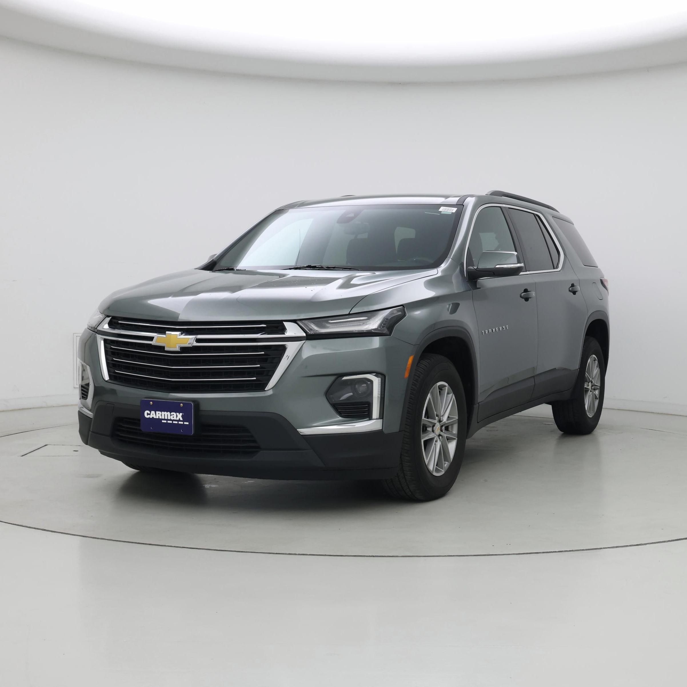 Thumbnail: 2023 Chevrolet Traverse - 4