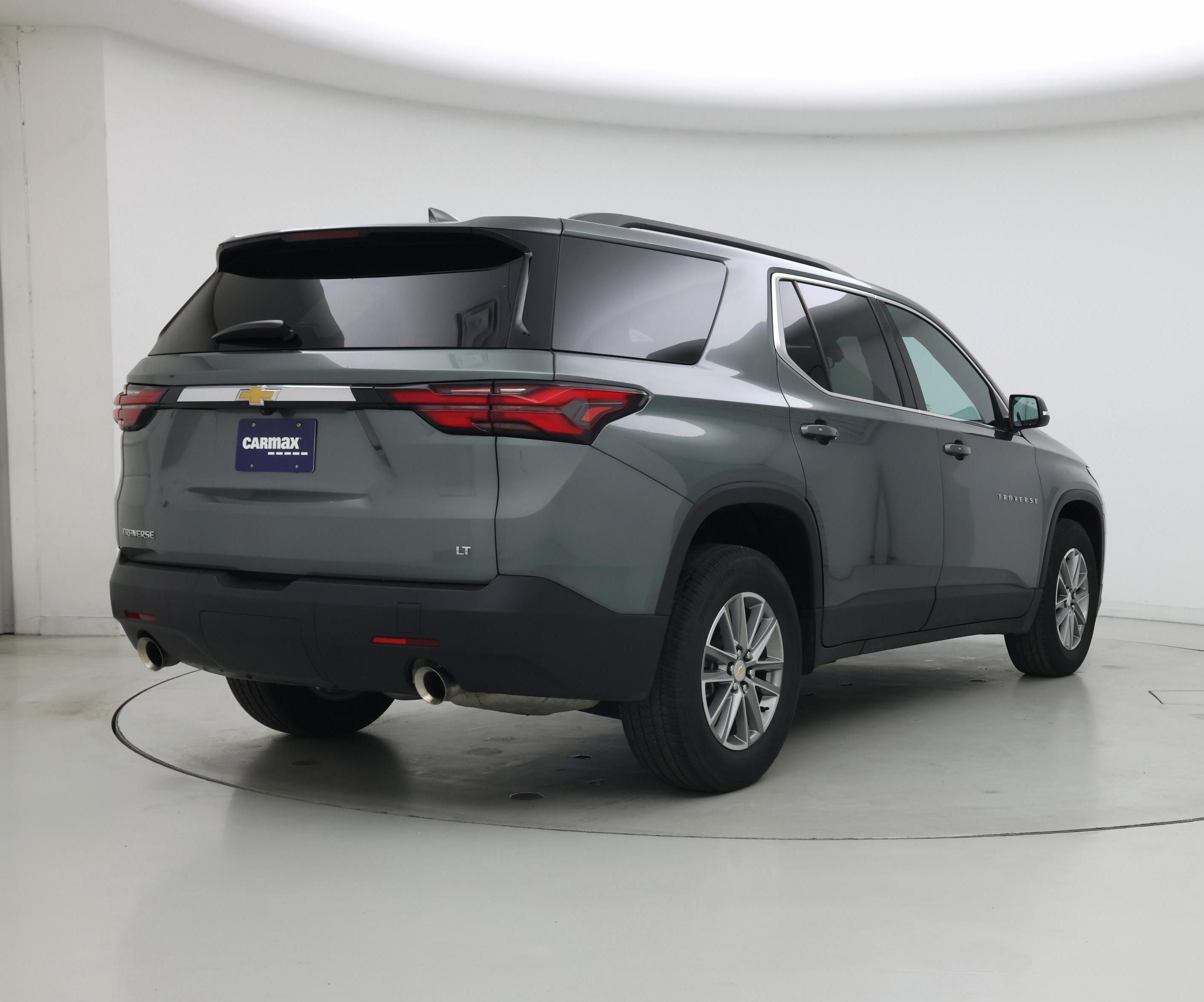 Thumbnail: 2023 Chevrolet Traverse - 8