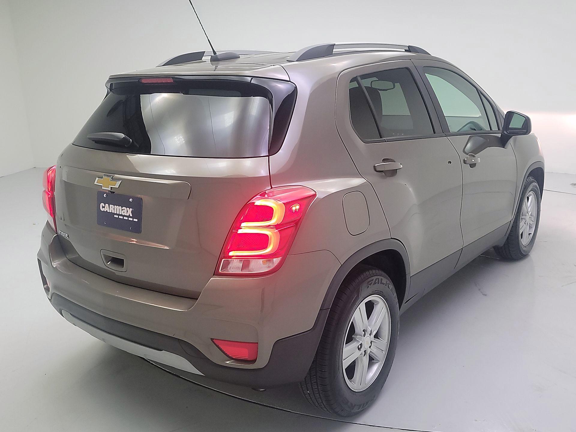 Thumbnail: 2021 Chevrolet Trax - 5