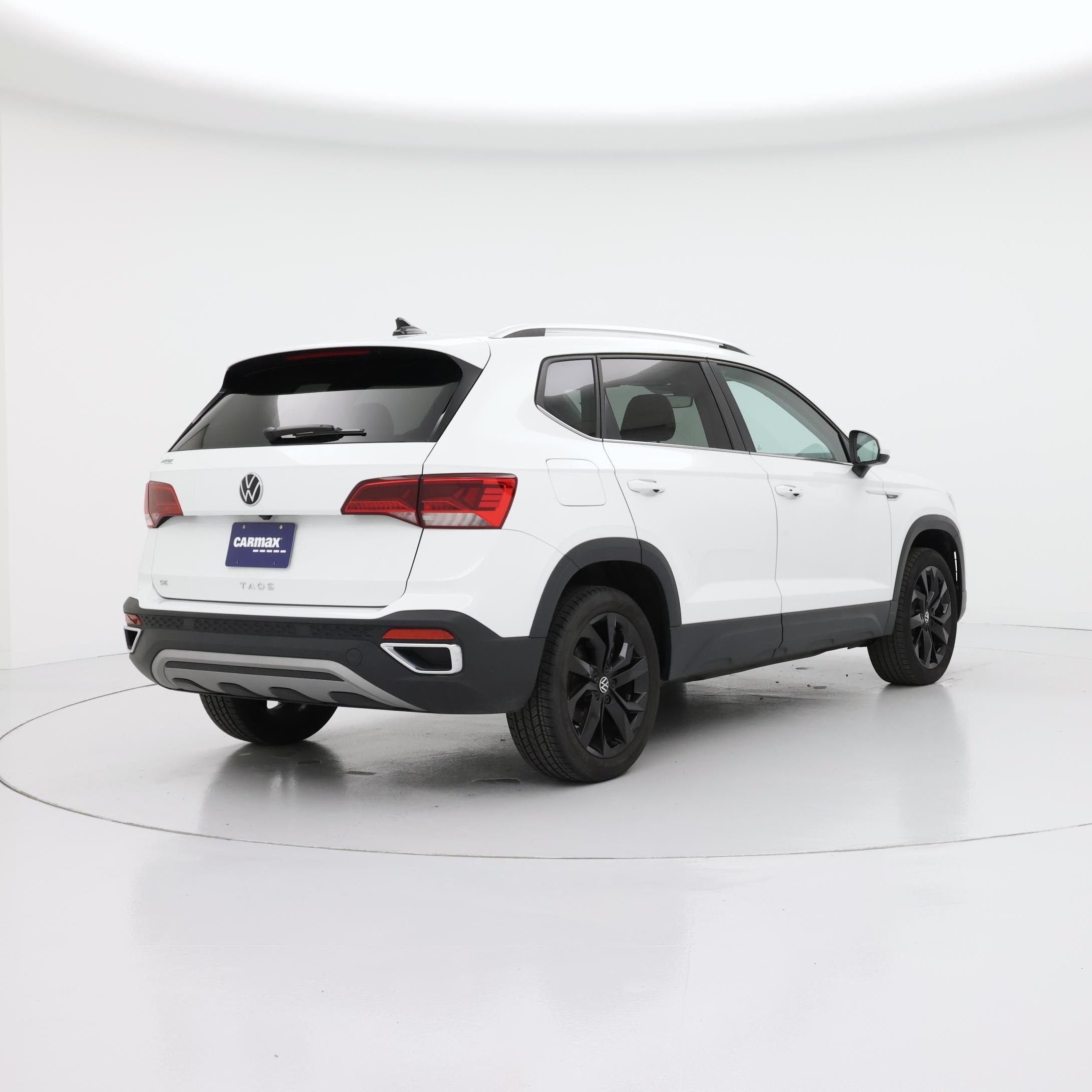 Thumbnail: 2024 Volkswagen Taos - 8