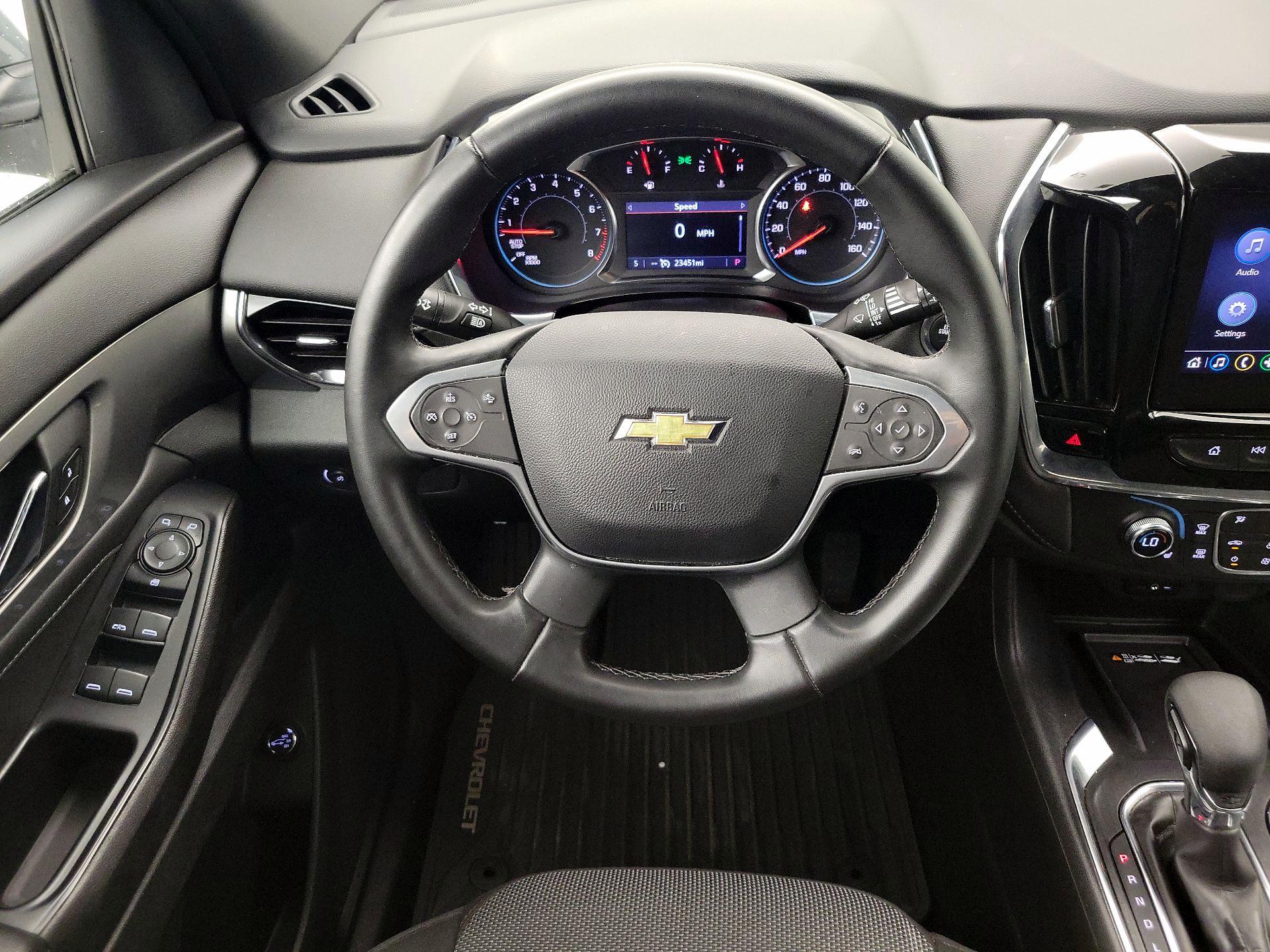 Thumbnail: 2023 Chevrolet Traverse - 10
