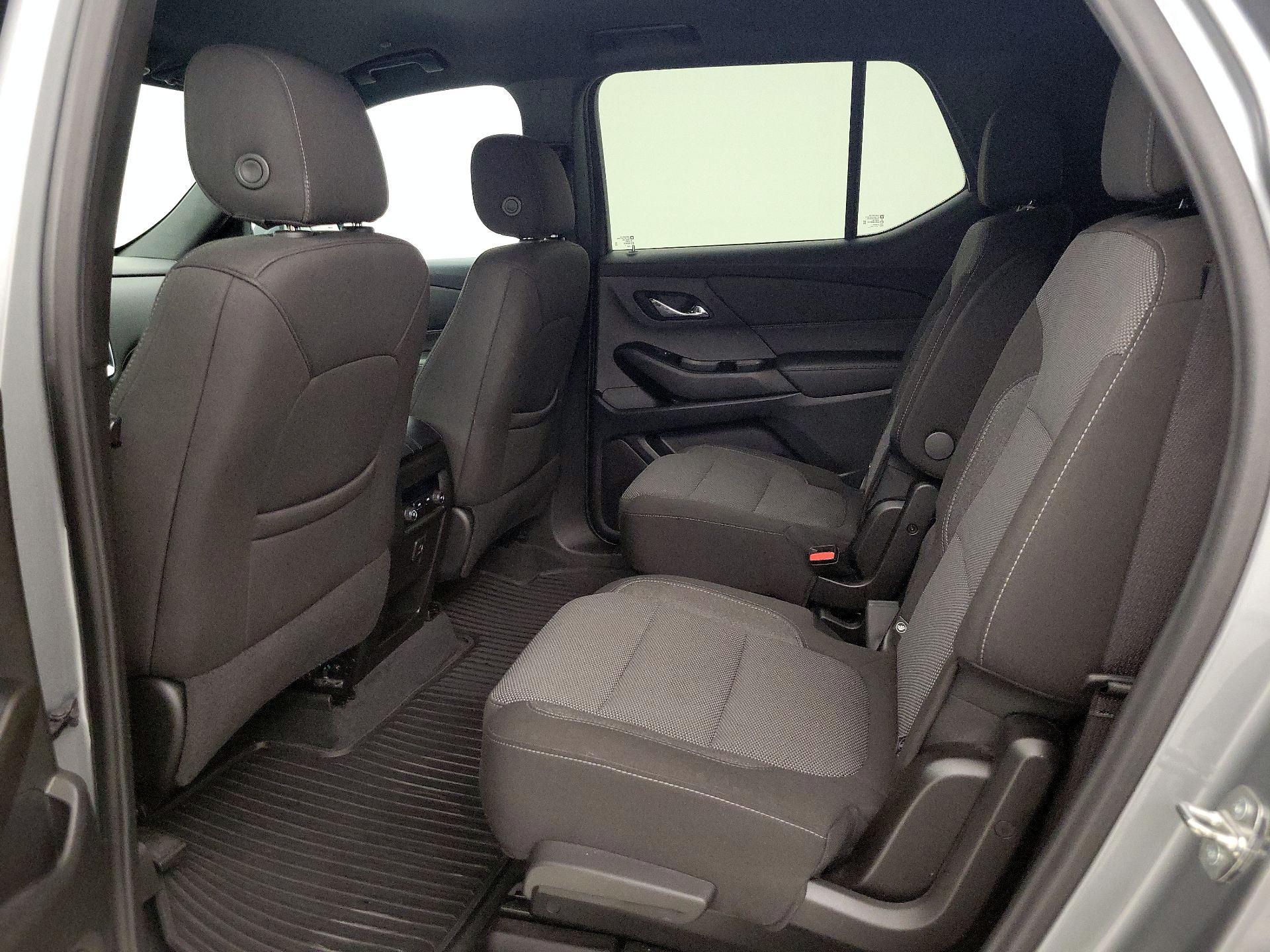 Thumbnail: 2023 Chevrolet Traverse - 19