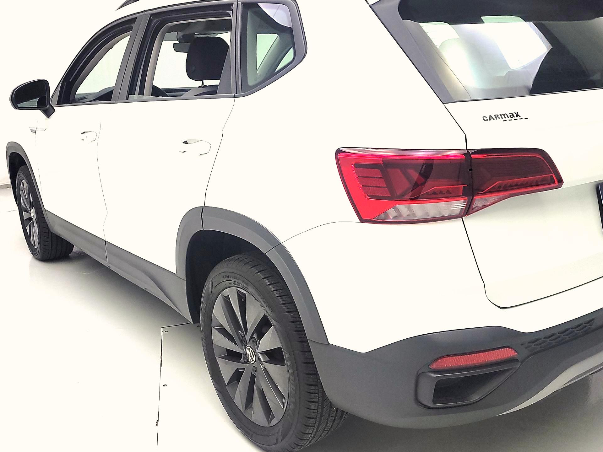 Thumbnail: 2024 Volkswagen Taos - 7