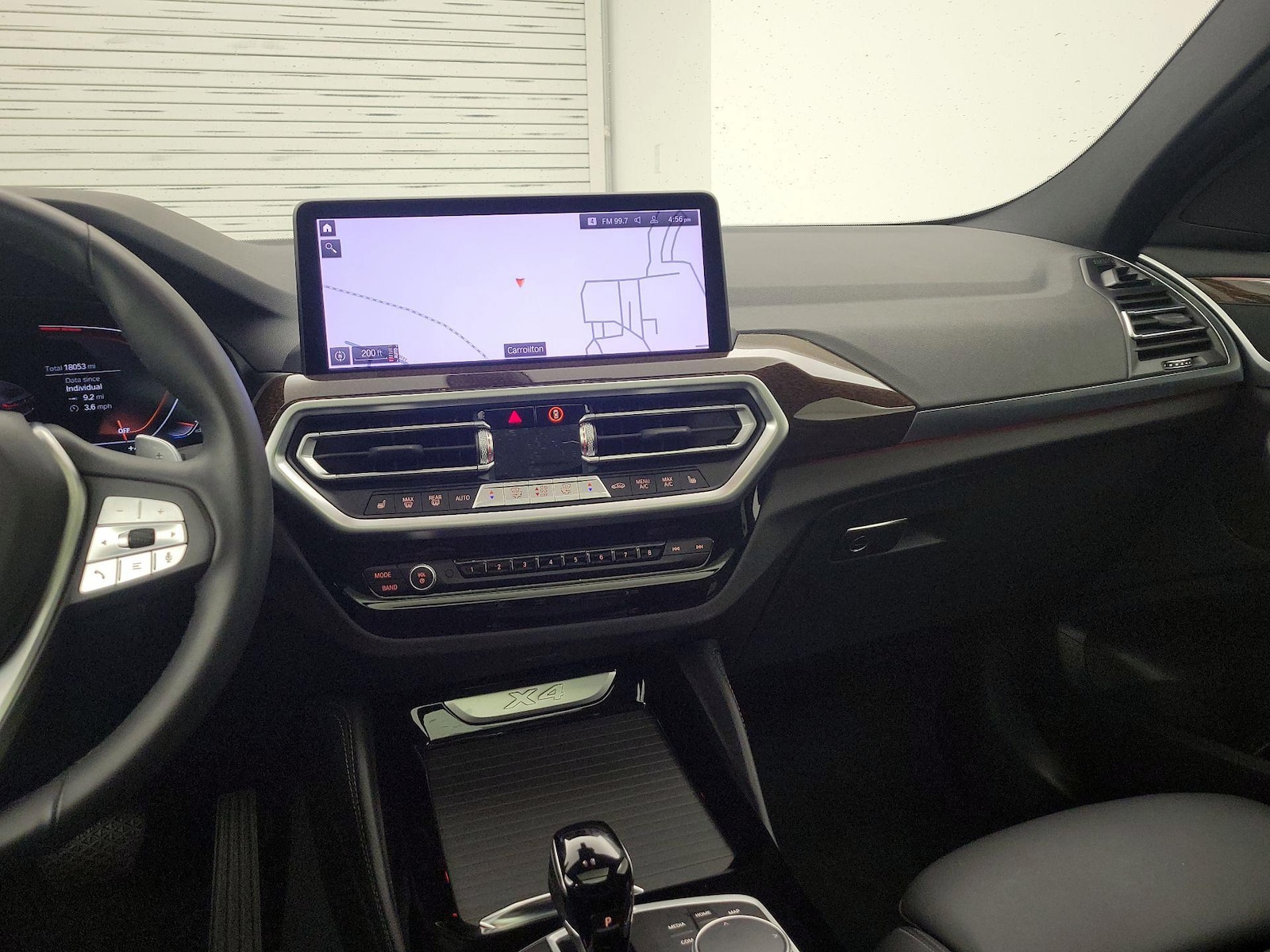 2023 BMW X4 30i - Photo 10
