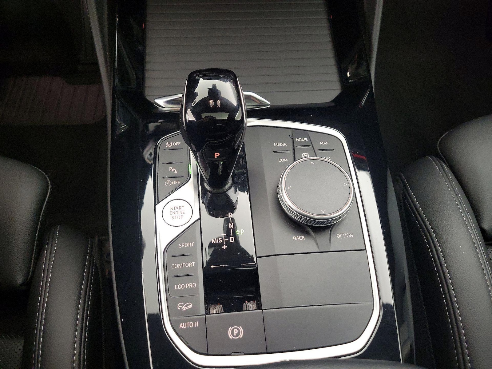 2023 BMW X4 30i - Photo 19