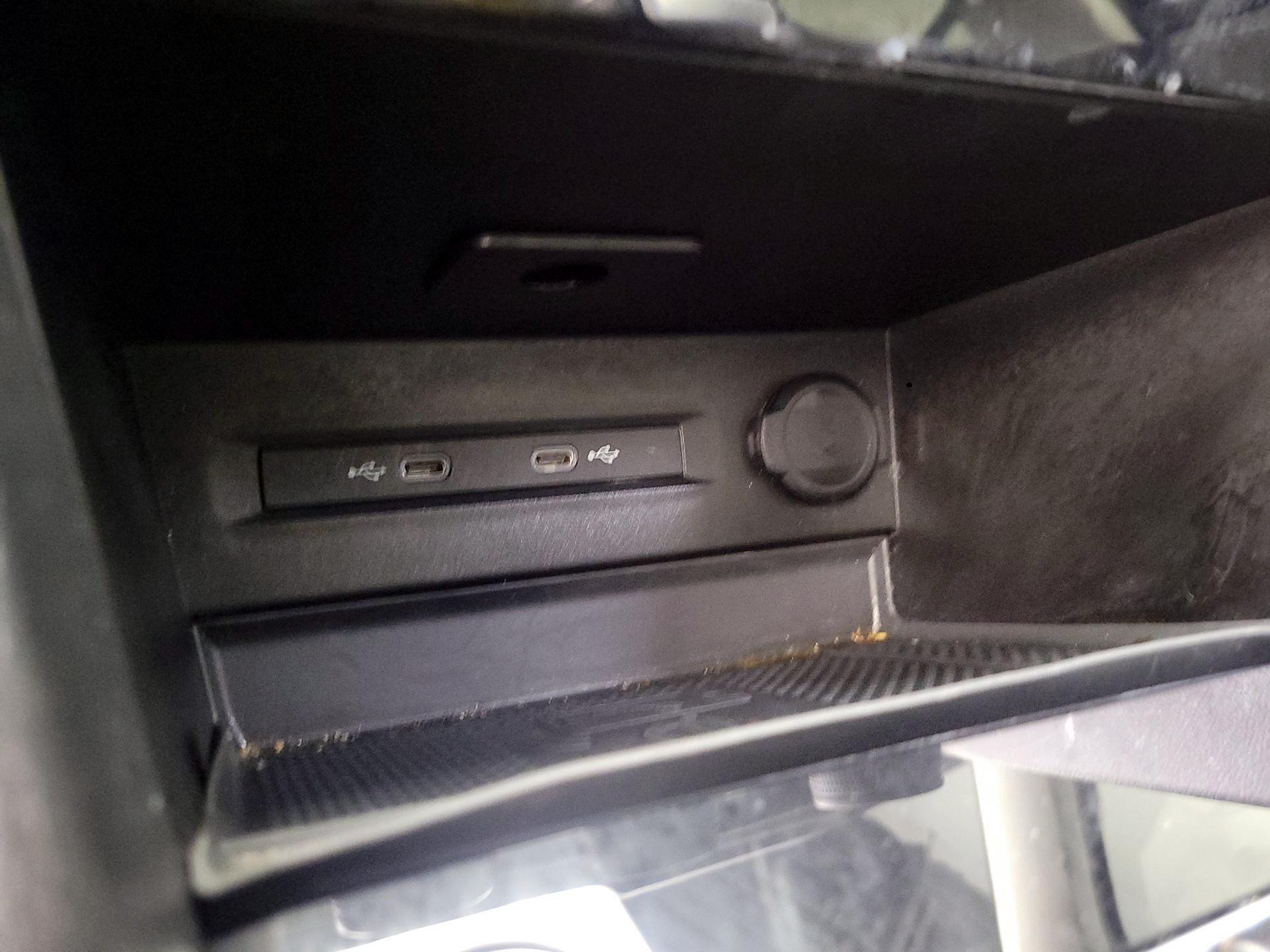 Thumbnail: 2024 Volkswagen Taos - 16