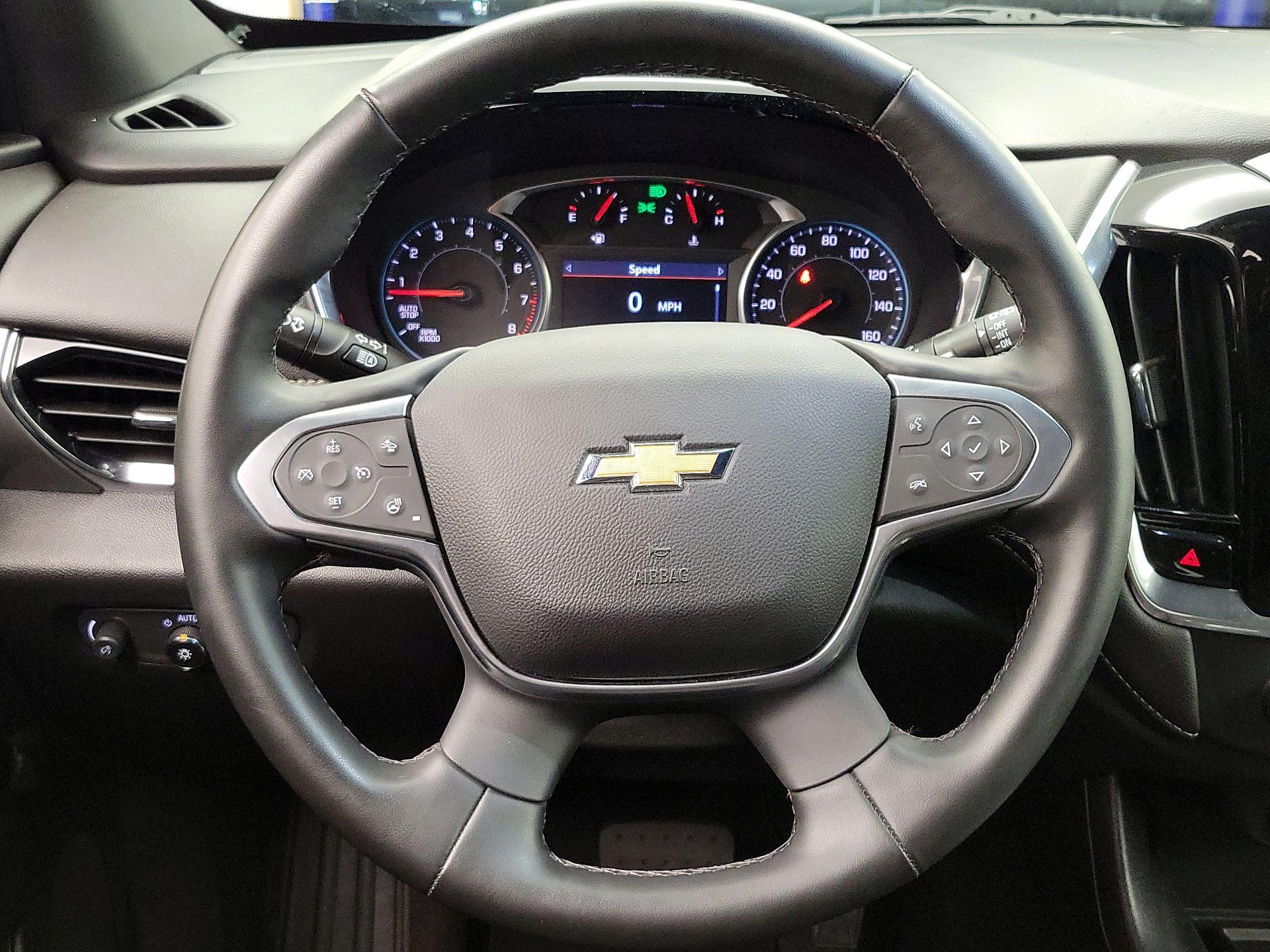 Thumbnail: 2023 Chevrolet Traverse - 10