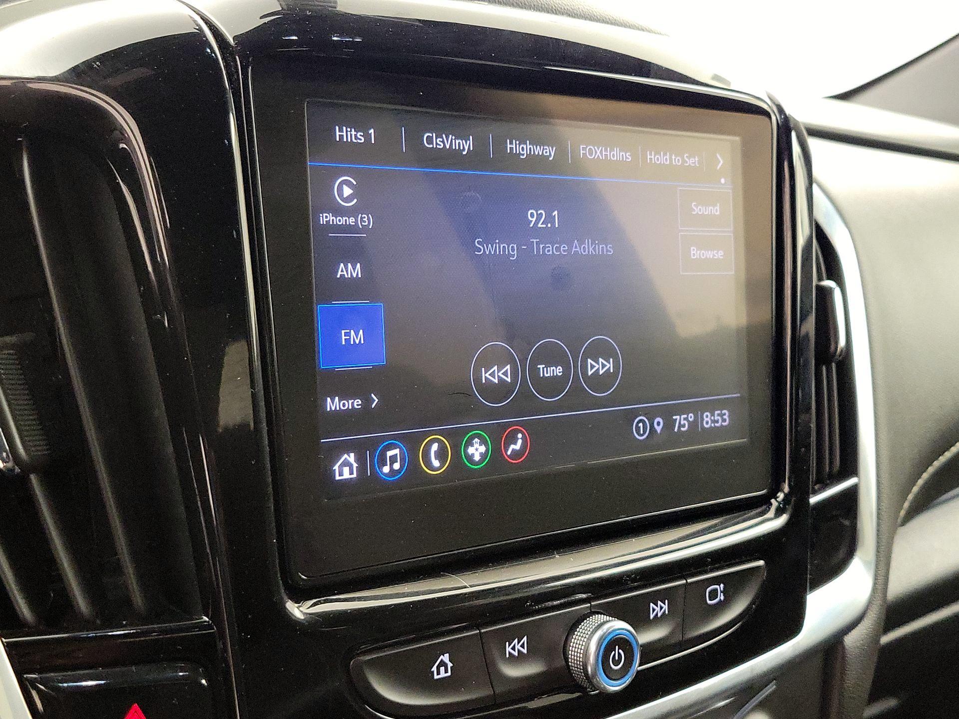 Thumbnail: 2023 Chevrolet Traverse - 15