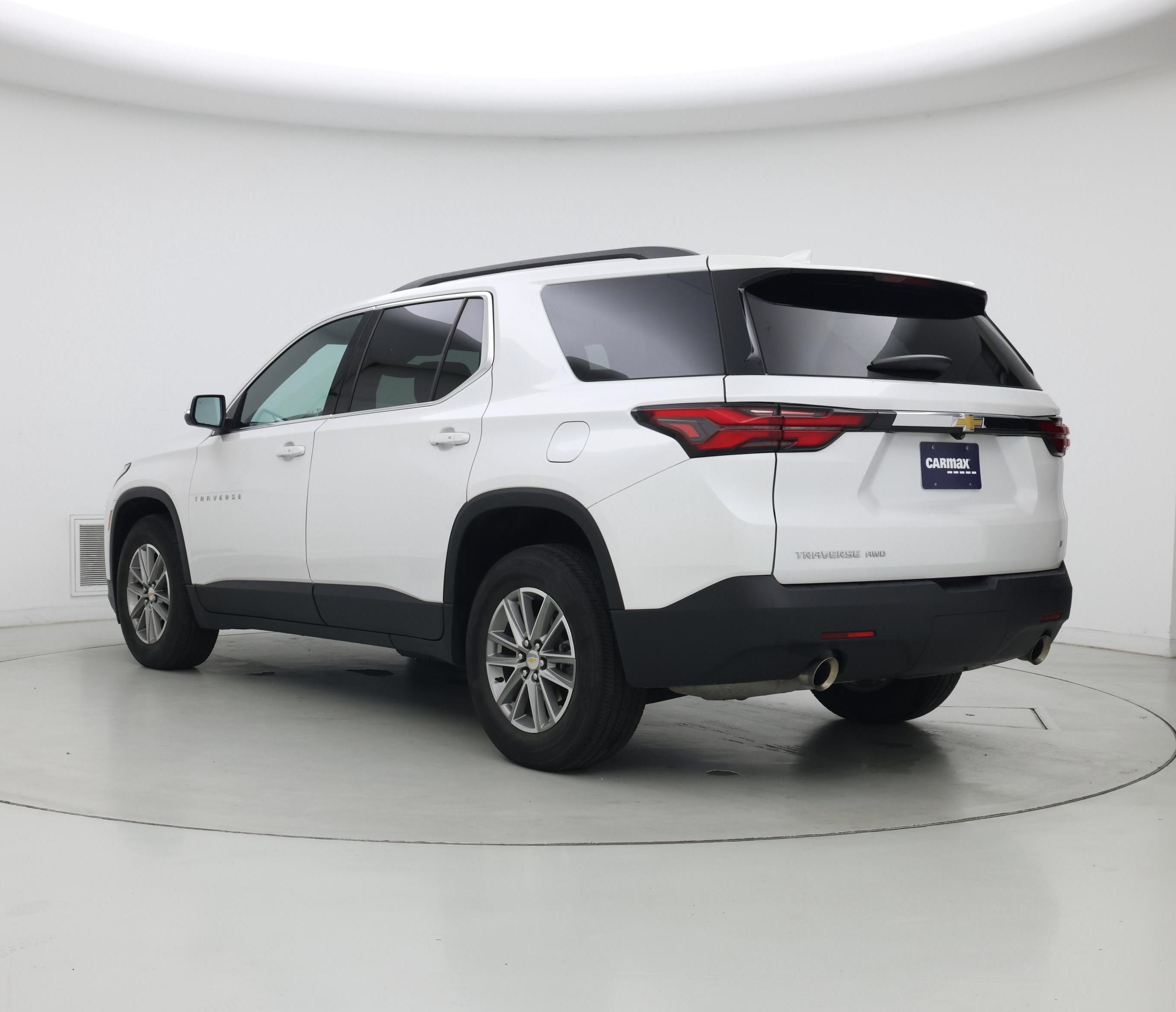 Thumbnail: 2023 Chevrolet Traverse - 2