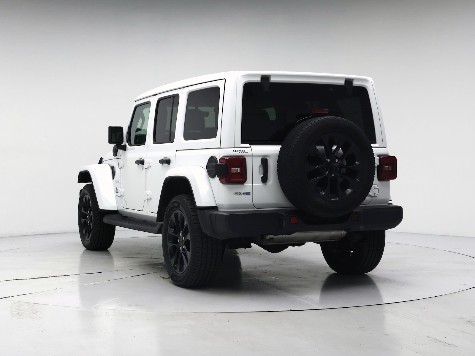 2021 Jeep Wrangler Unlimited Sahara 4XE - Photo 3