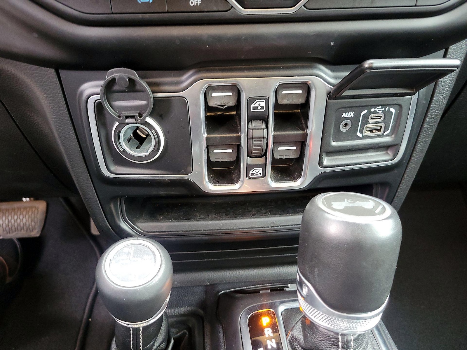 2021 Jeep Wrangler Unlimited Sahara 4XE - Photo 20